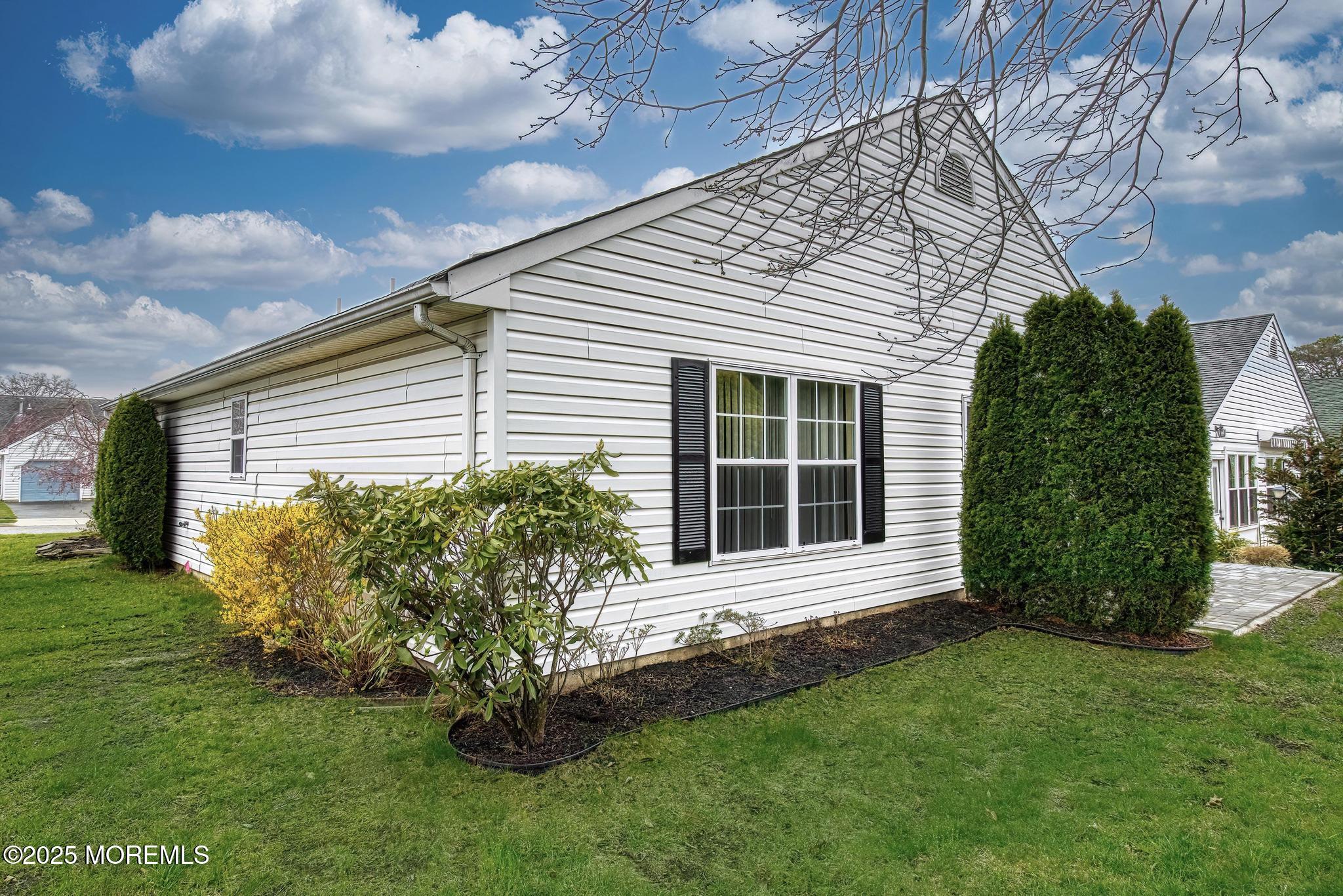 10 Mayapple Drive, Brick, New Jersey image 12