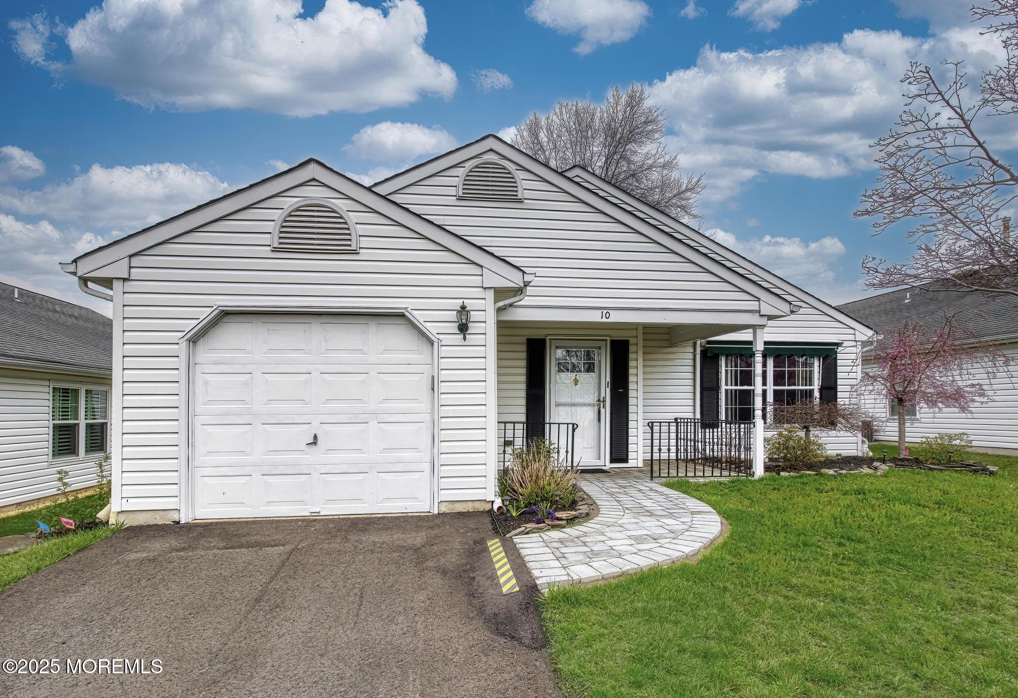 10 Mayapple Drive, Brick, New Jersey image 17