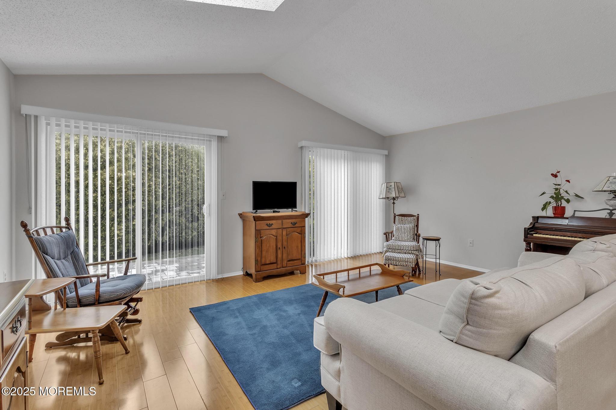 10 Mayapple Drive, Brick, New Jersey image 41