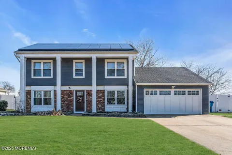 MLS: 22507123