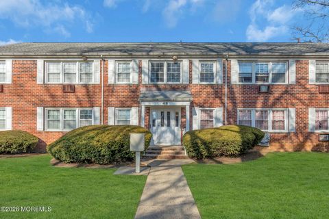 Photo of 48 Stonehurst Boulevard #C, Freehold, NJ 07728 (MLS # 22601502)