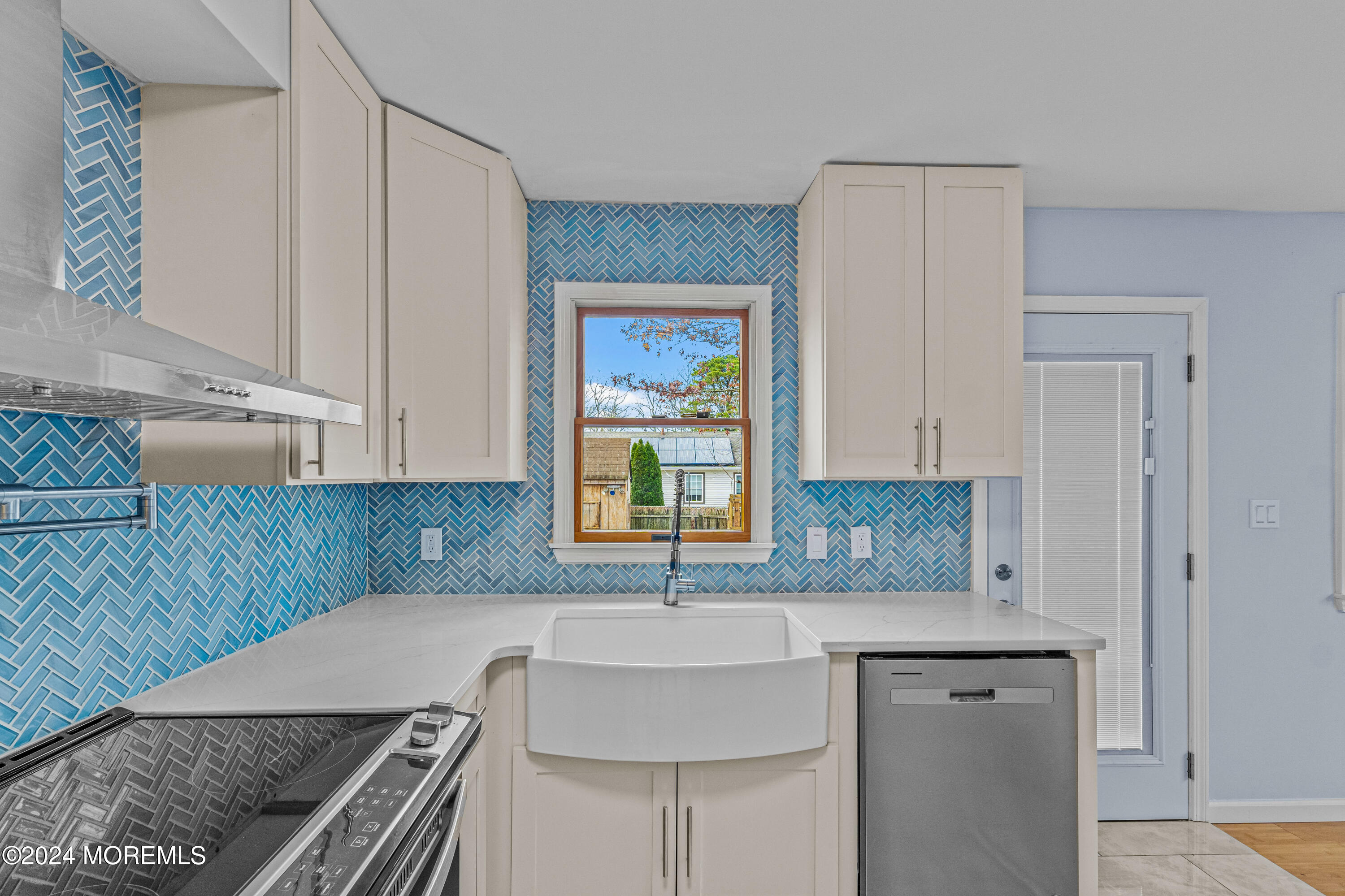 58 Flipper Avenue, Manahawkin, New Jersey image 18