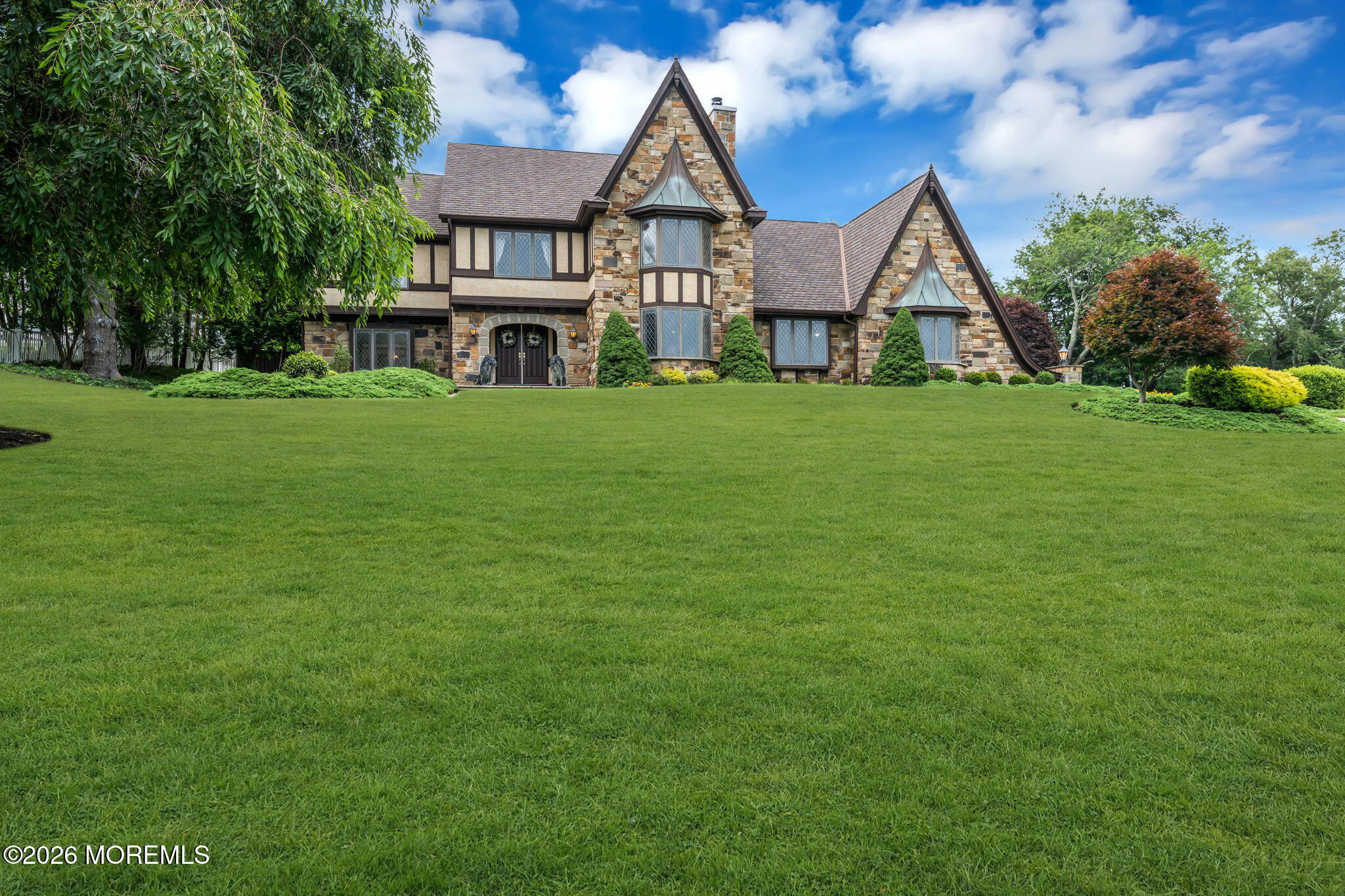 2520 Autumn Drive