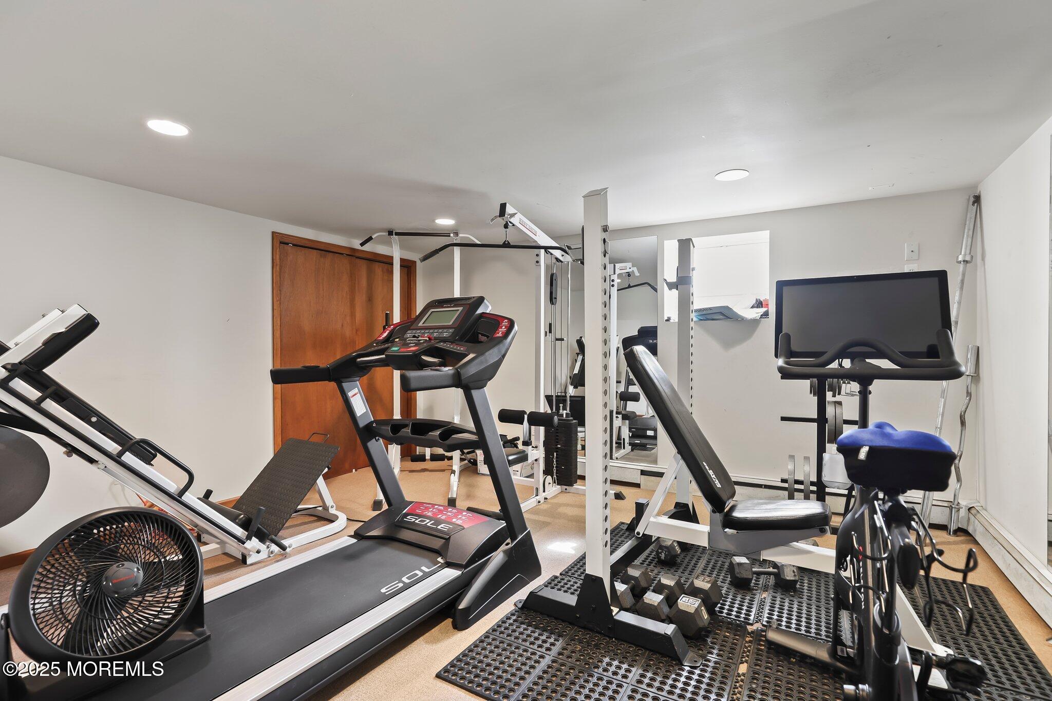 56 Ivanhoe Drive, Manalapan, New Jersey image 31