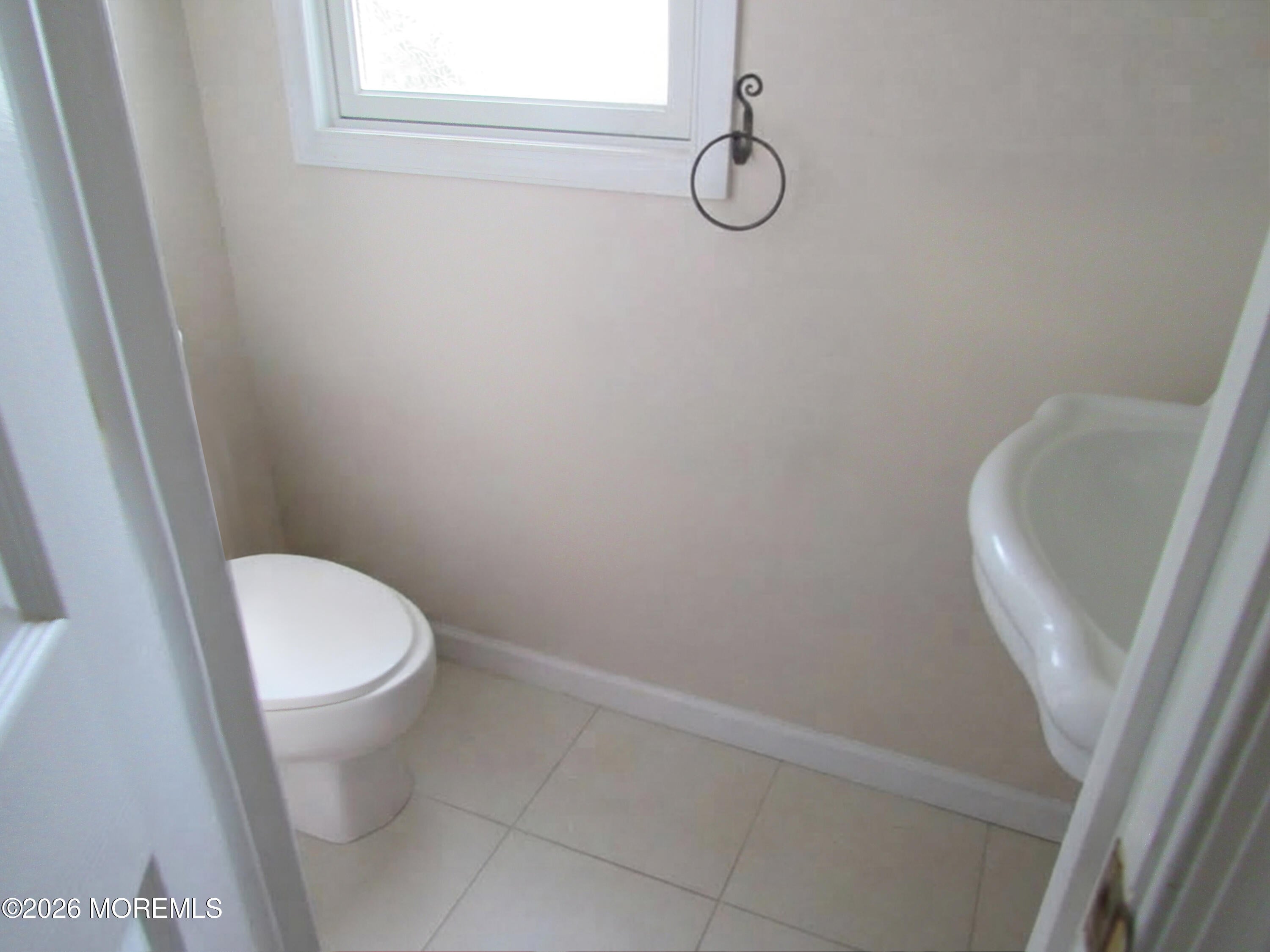 1238 Taylor Lane