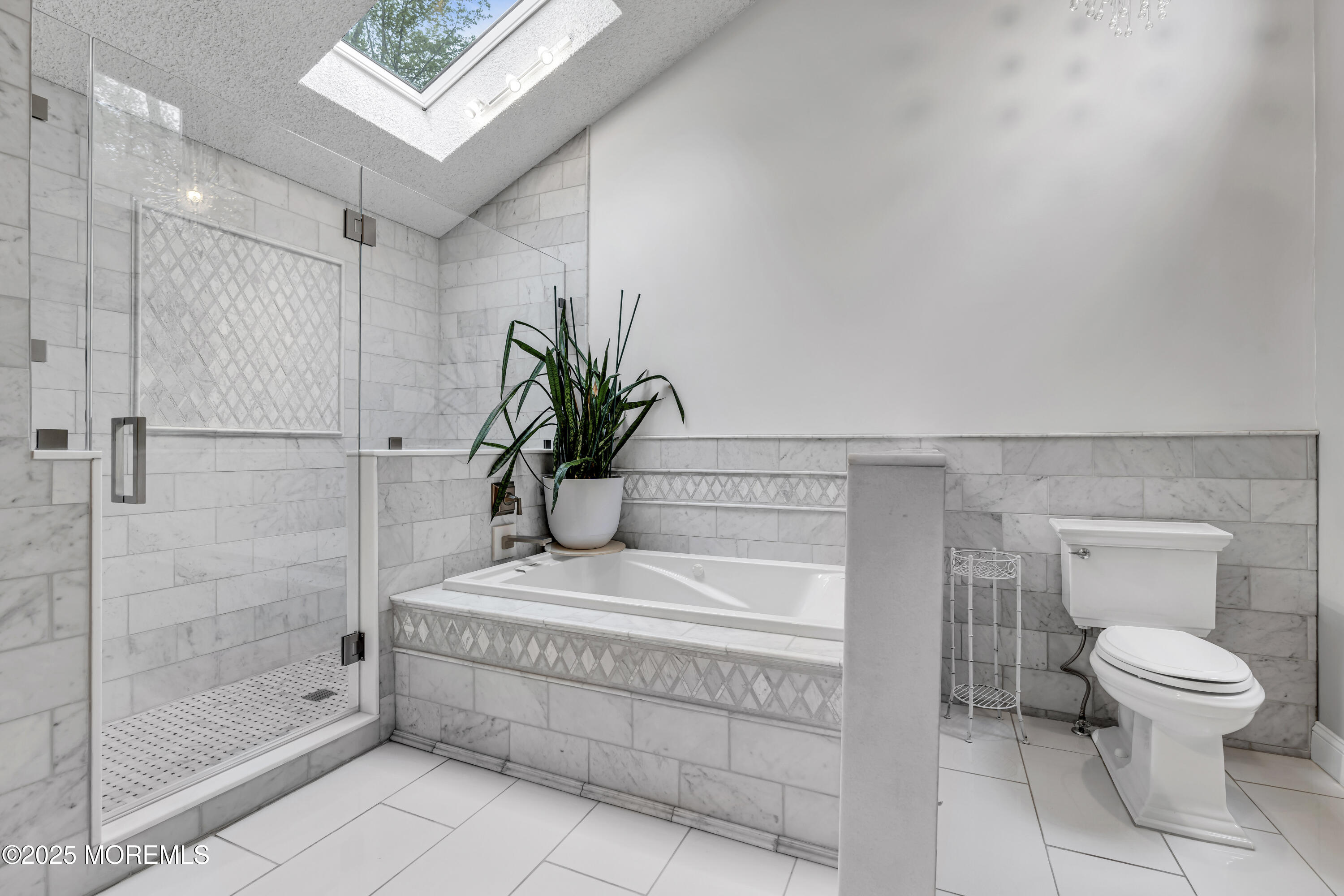 1656 Martin Road, Wall, New Jersey image 37