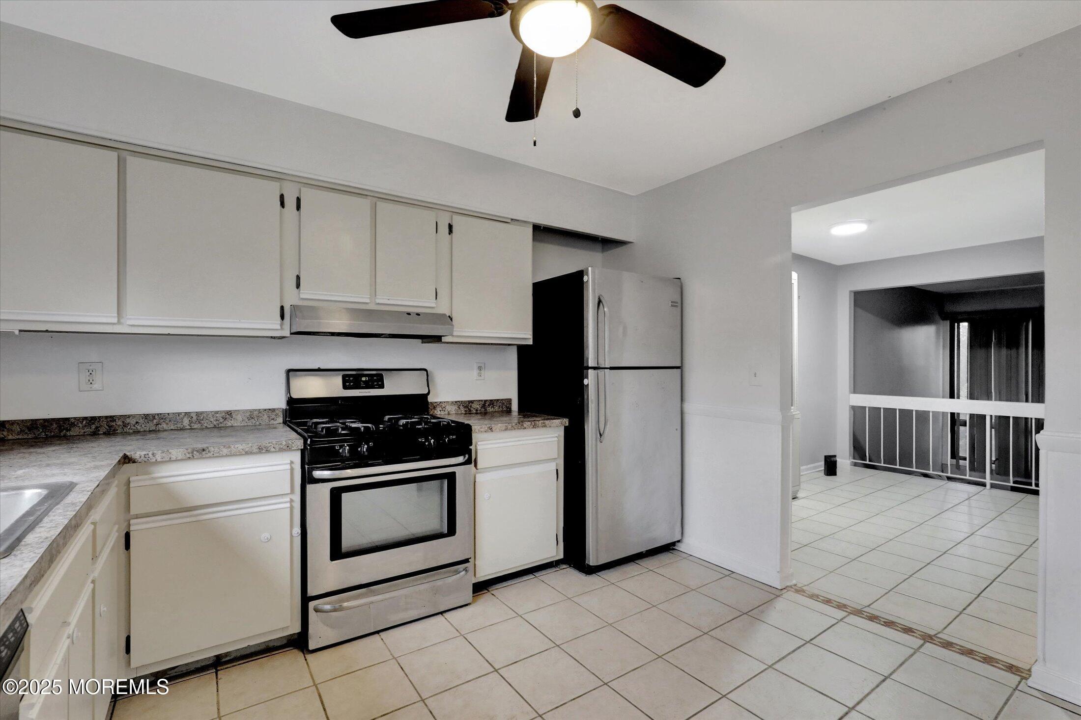 186 Hamilton Place, East Windsor, New Jersey image 21