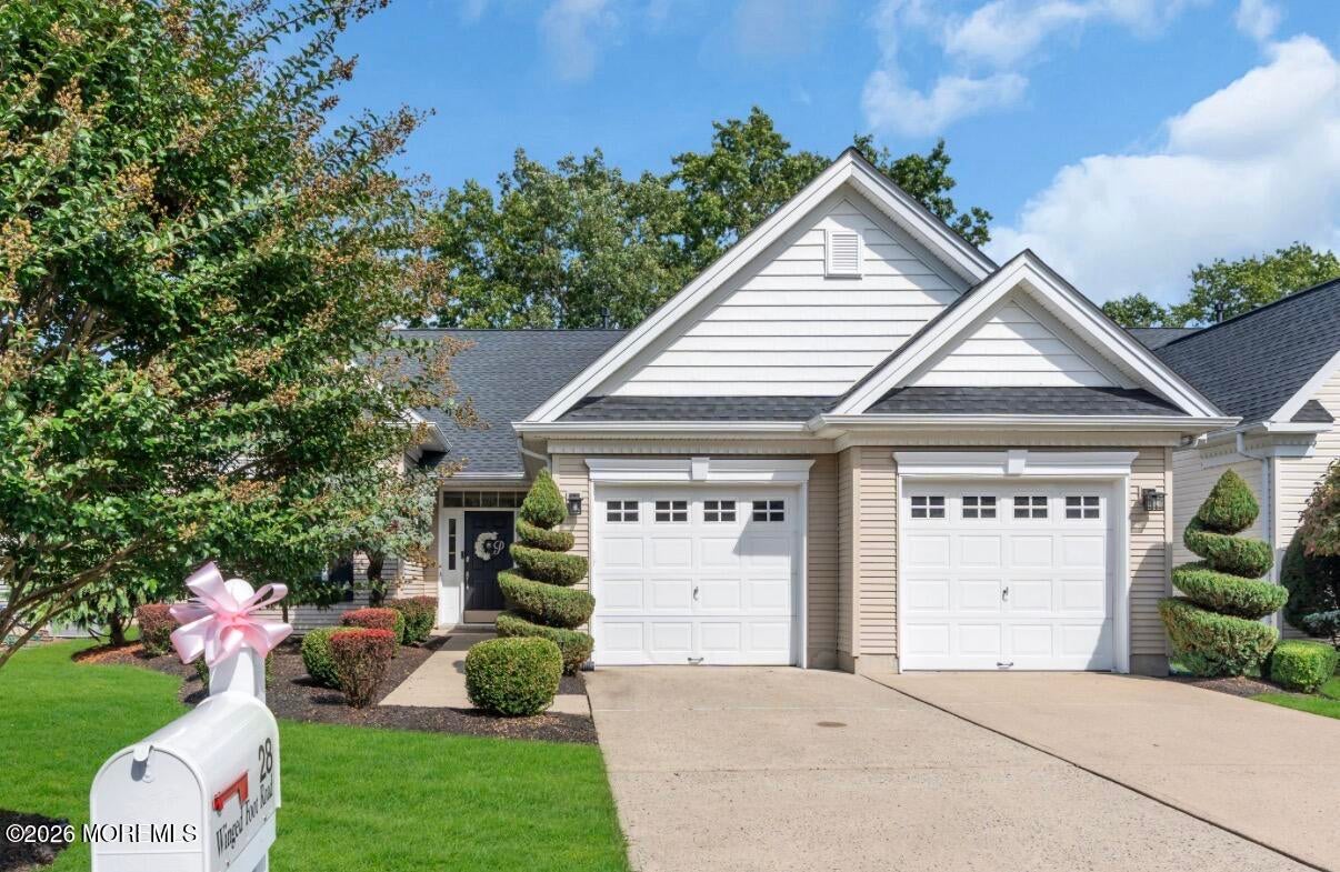 28 Winged Foot Road