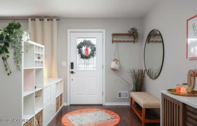 Brick, New Jersey 08724, United States, 3 Bedrooms Bedrooms, ,2 BathroomsBathrooms,Residential,Pending,24217