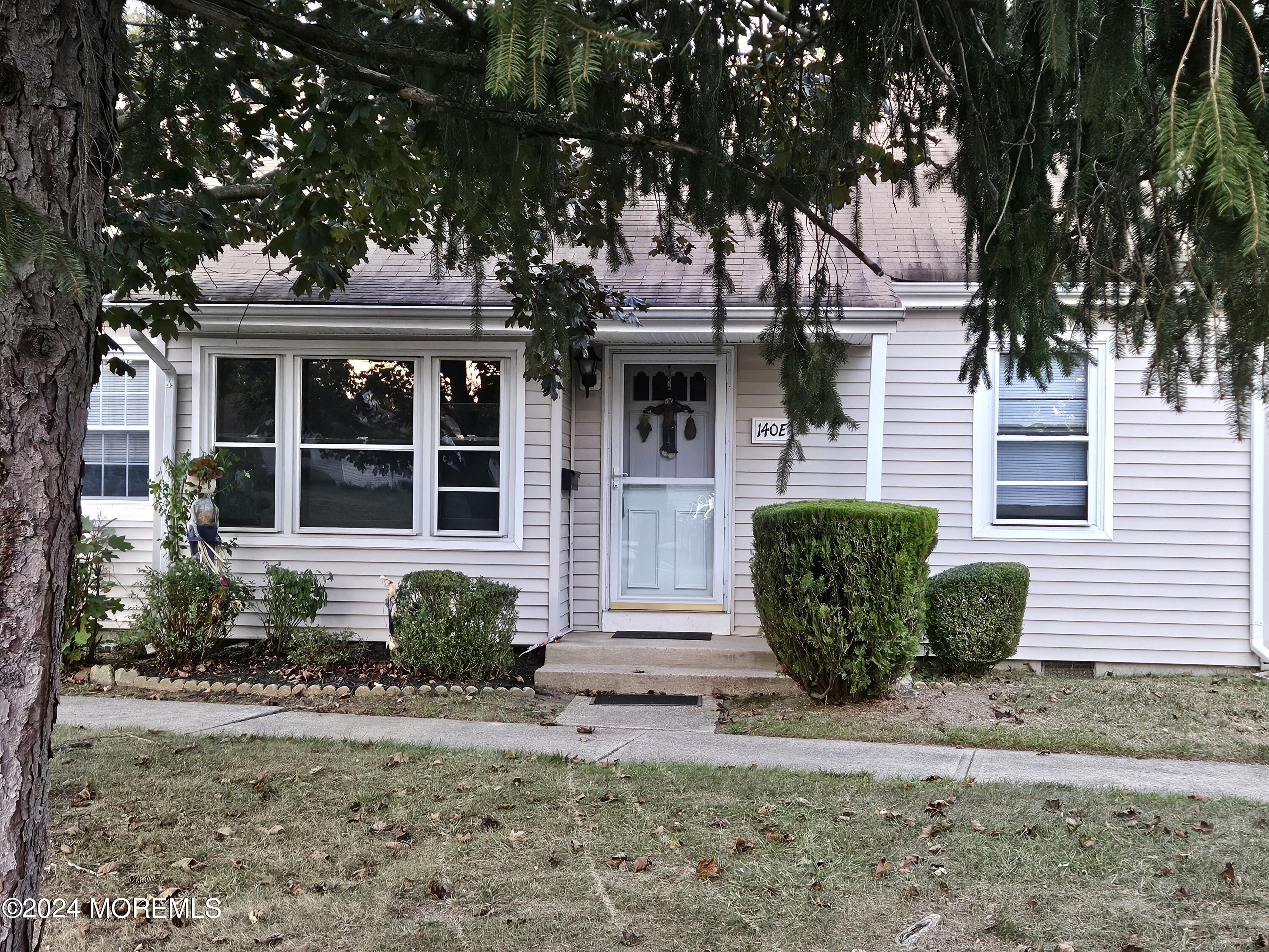 140 Parkway Drive, Freehold, New Jersey image 1