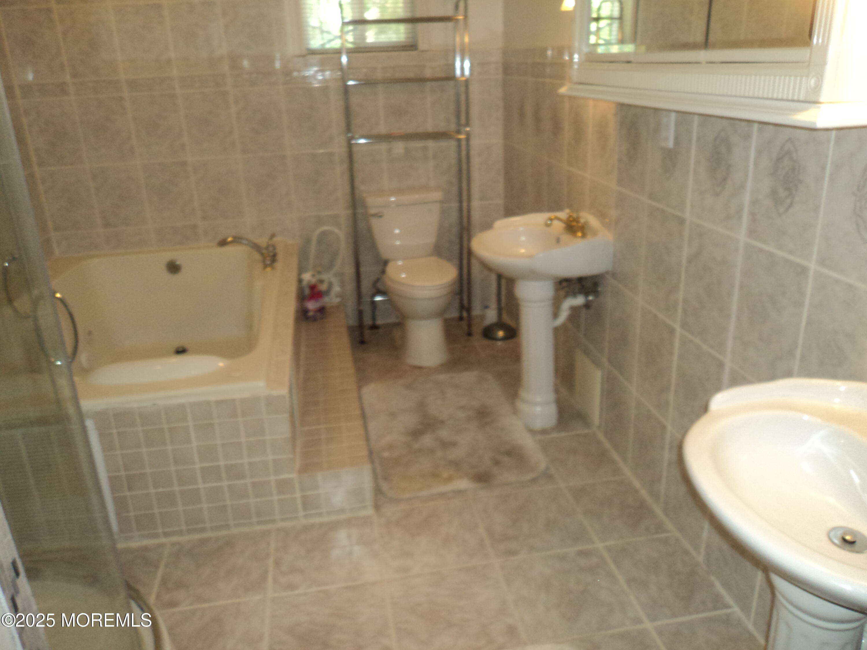 271 Joe Parker Road, Lakewood, New Jersey image 23