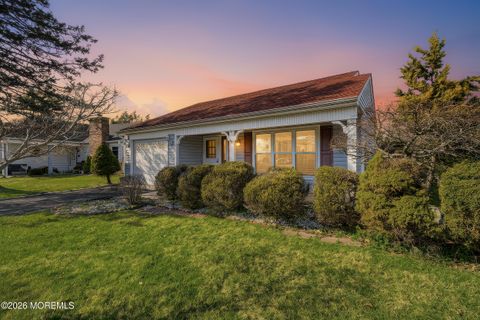 Homes For Sale - 8 Marlow Avenue<br/> Manchester, NJ 08759