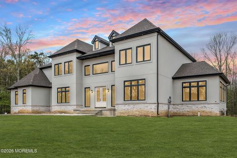 Photo of 112 Parker Chase Court, Morganville, NJ 07751 (MLS # 22611381)