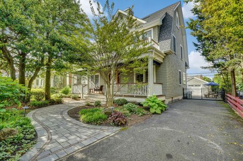 115 Seaside Place S Sea Girt NJ 08750