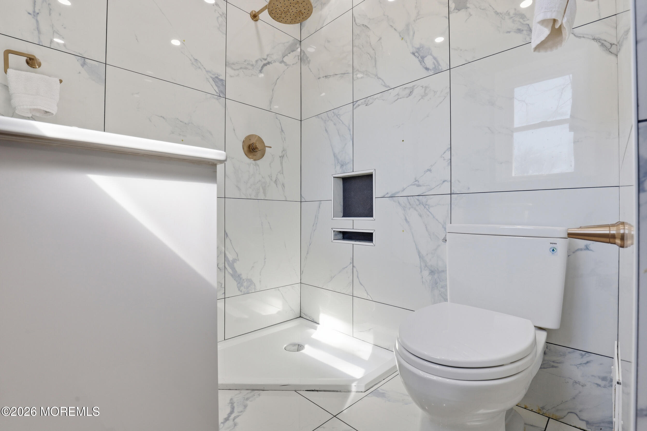 1212 Broadway Boulevard