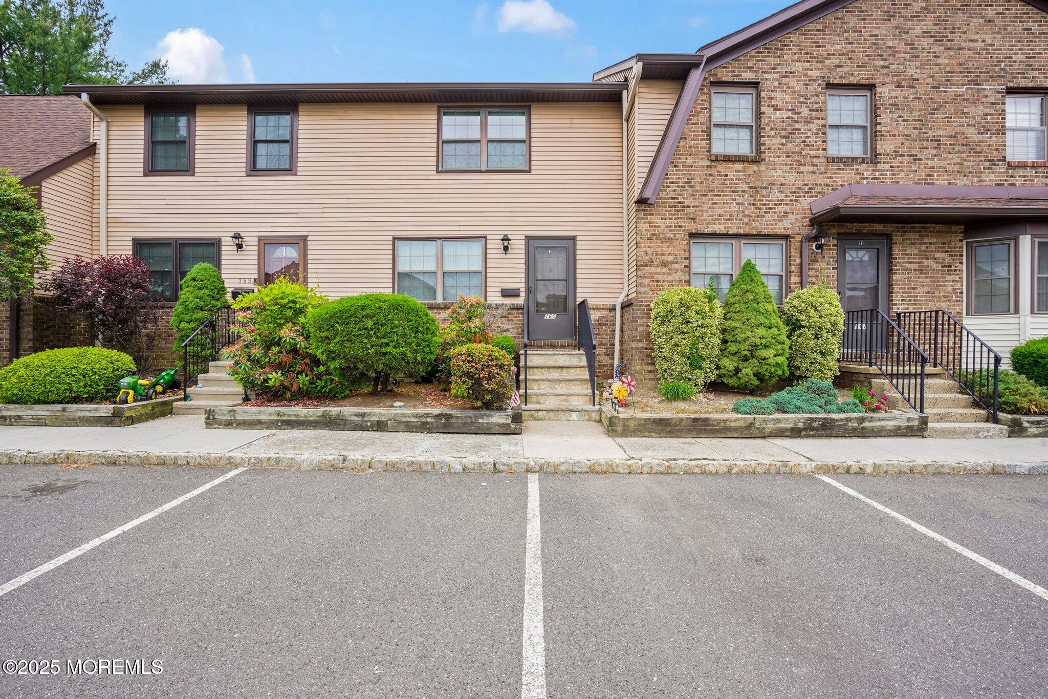 160 Village Green Way, Hazlet, New Jersey image 1