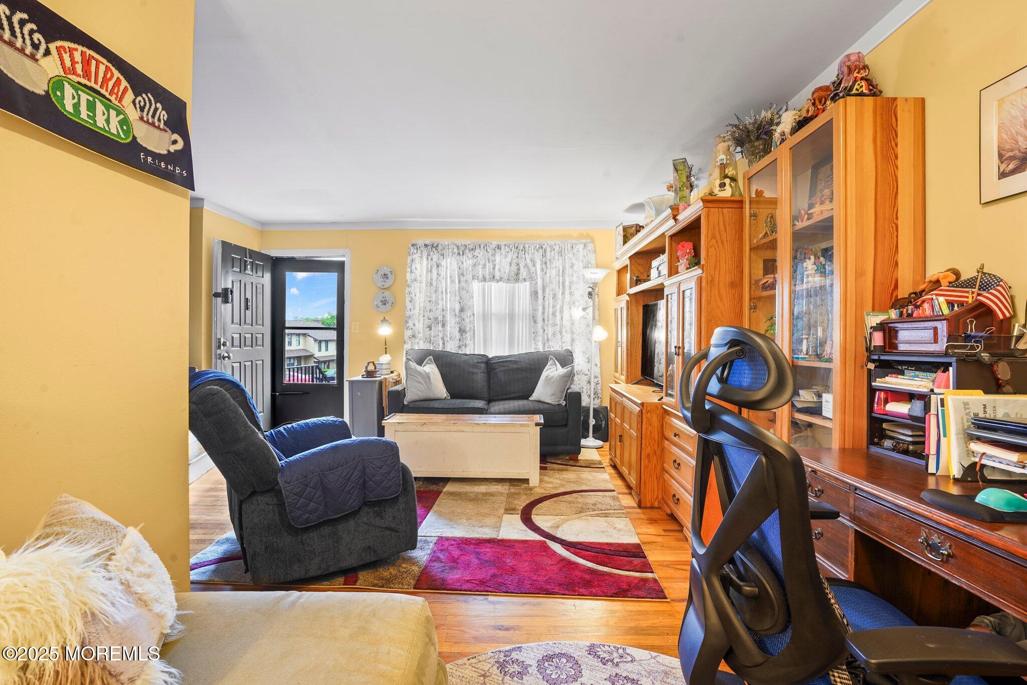 160 Village Green Way, Hazlet, New Jersey image 4