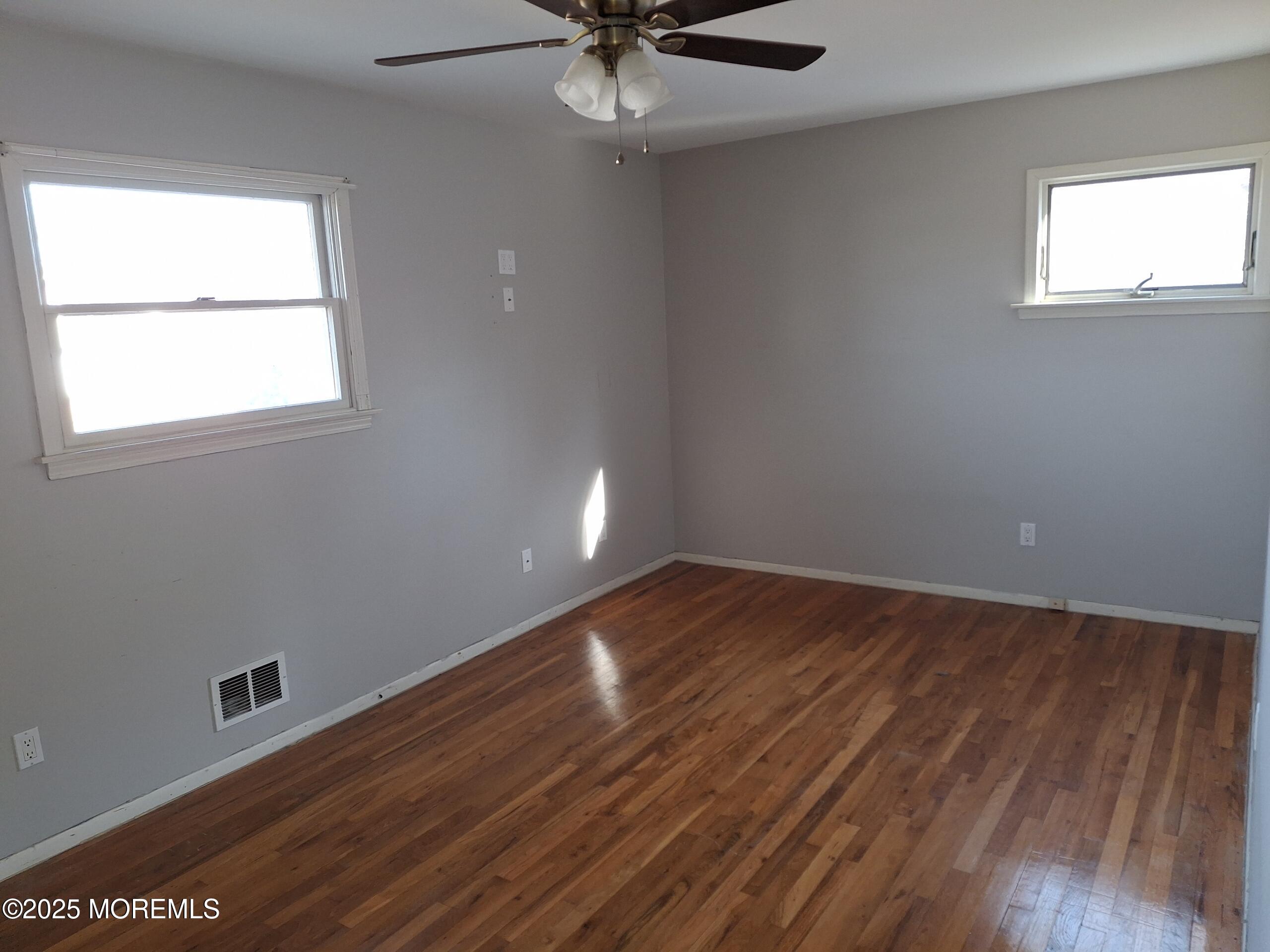 3 Green Ridge Drive, Toms River, New Jersey image 11