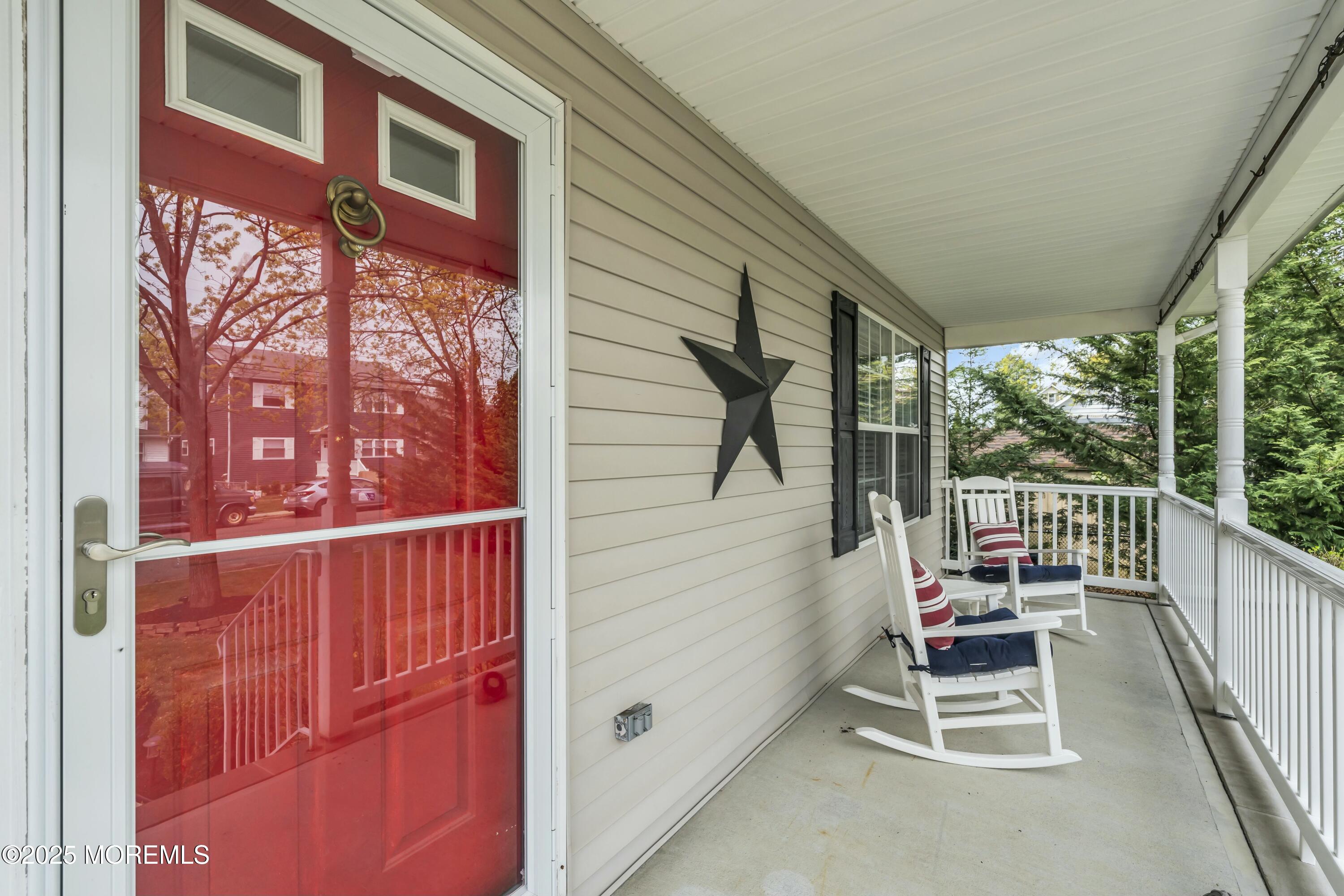 18 Carmen Place, Red Bank, New Jersey image 7