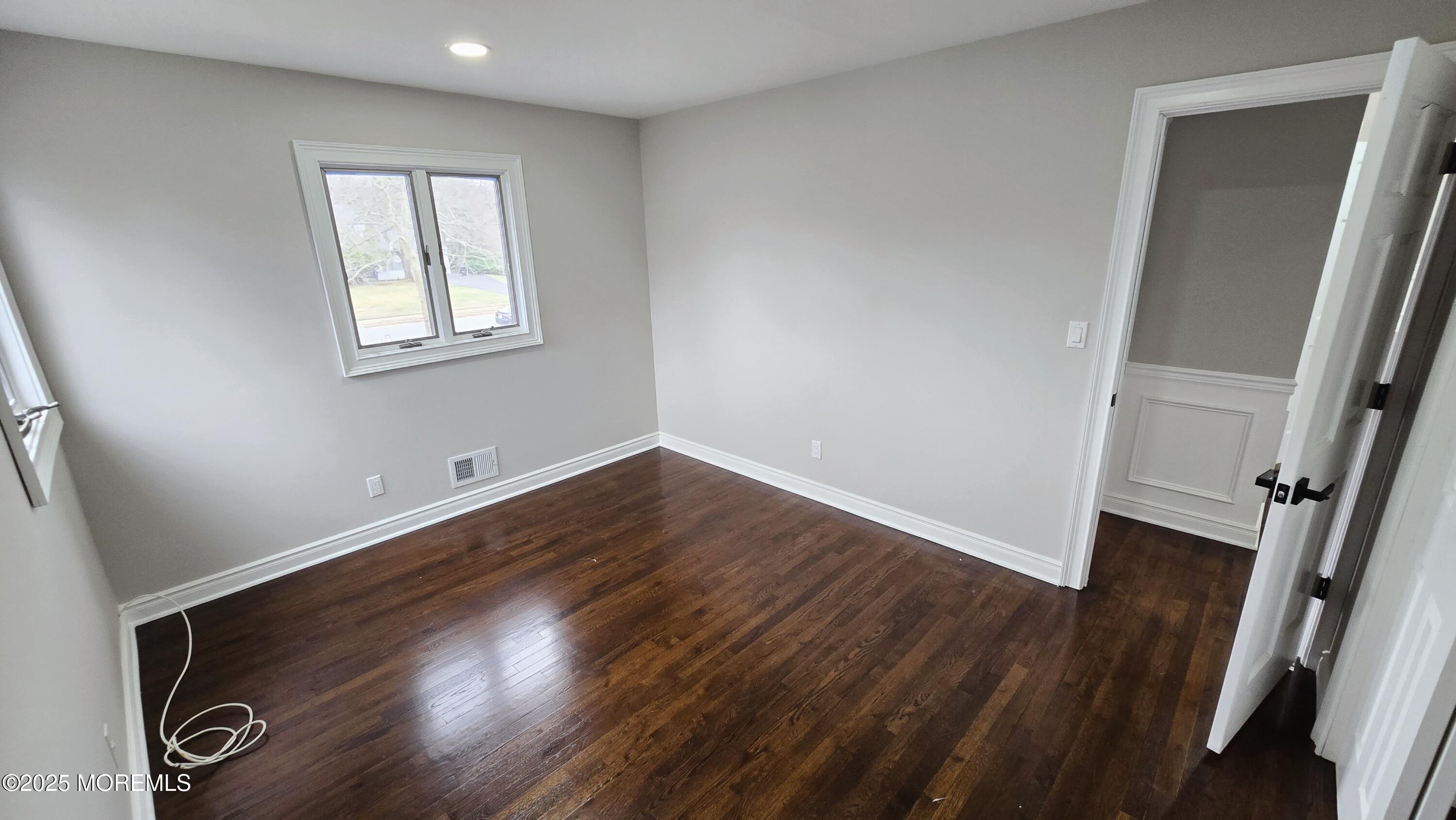 39 Willow Grove Way, Manalapan, New Jersey image 32