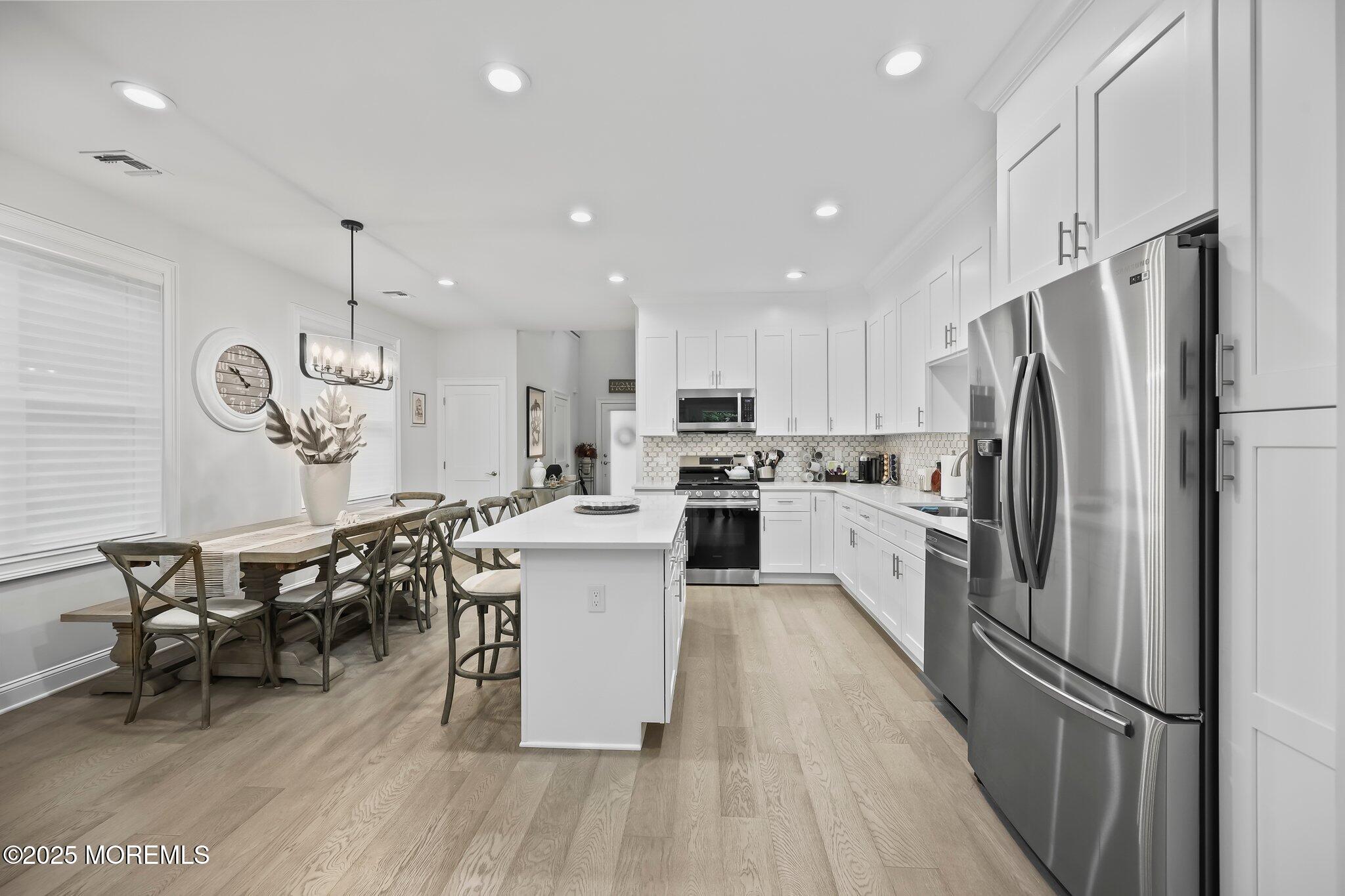 115 Hedgerow Lane, Manalapan, New Jersey image 7
