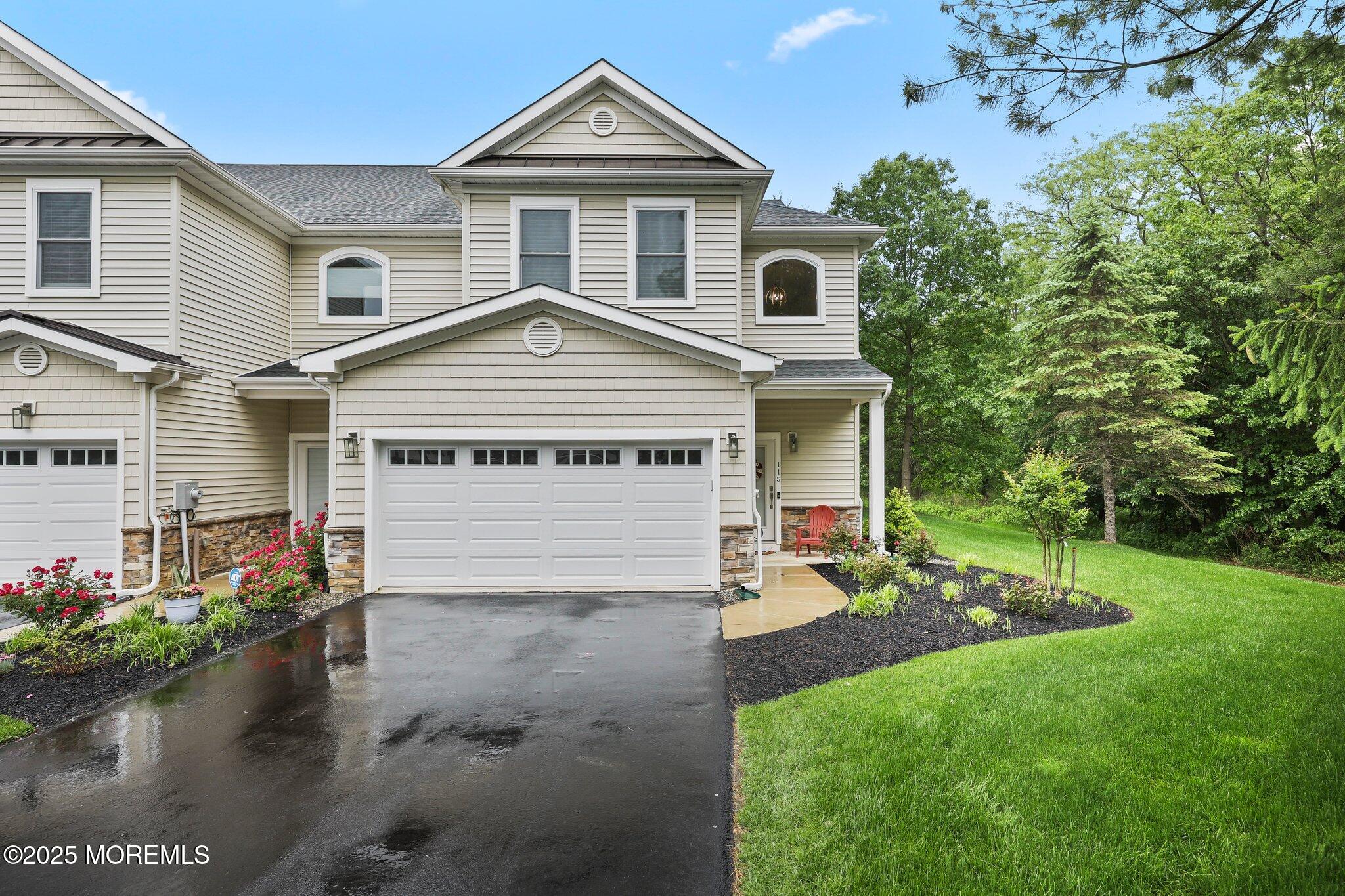 115 Hedgerow Lane, Manalapan, New Jersey image 3