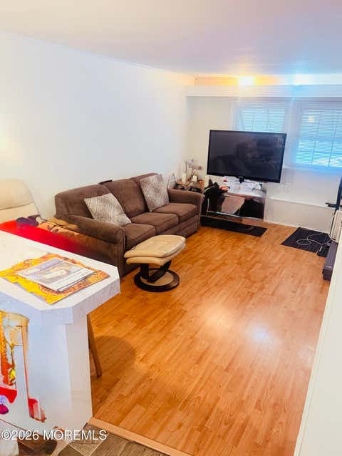 Mobile Home For Sale - 26 Dalbert Street #K13<br/> Carteret, NJ 07008