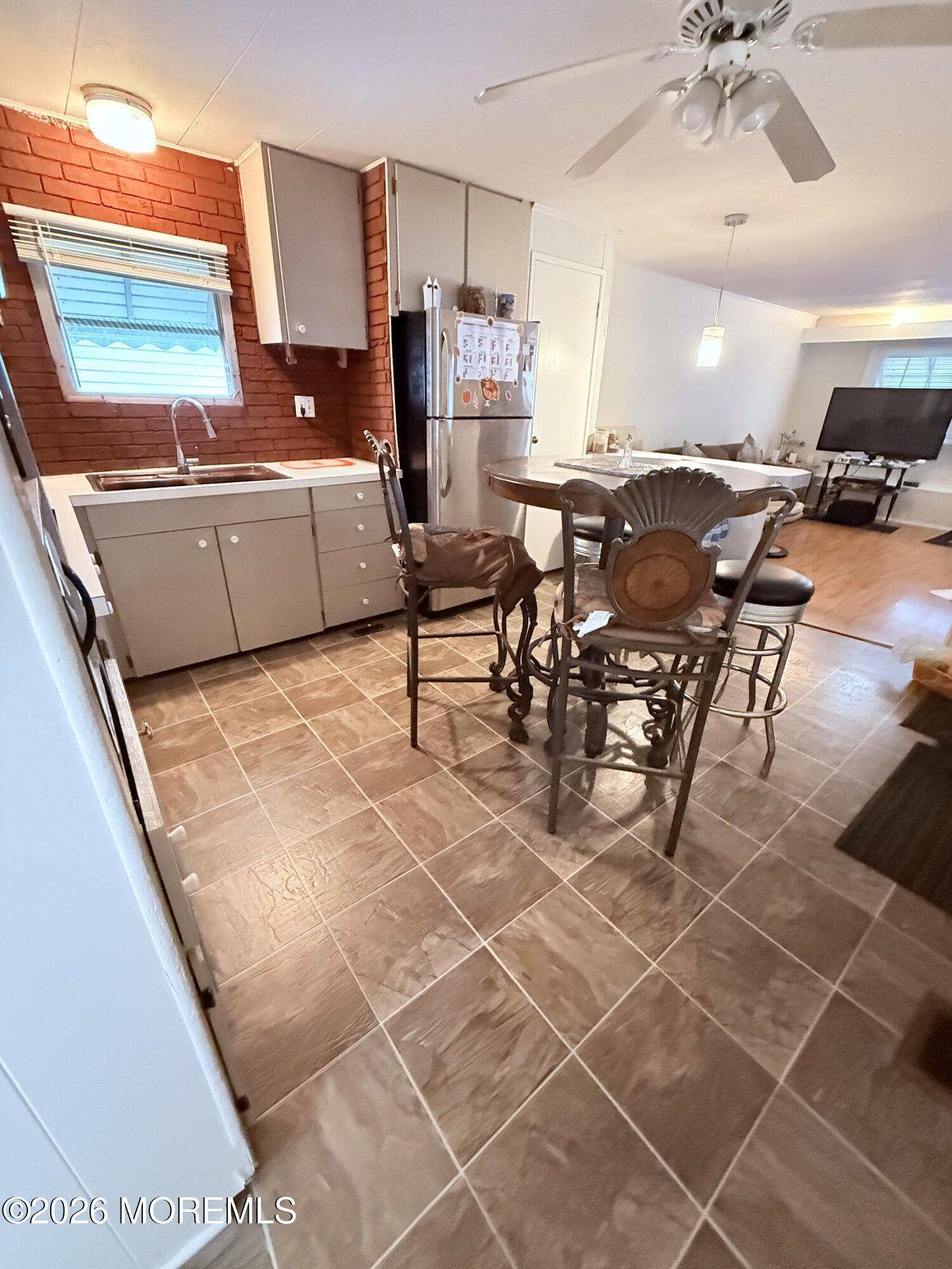 26 Dalbert Street K13