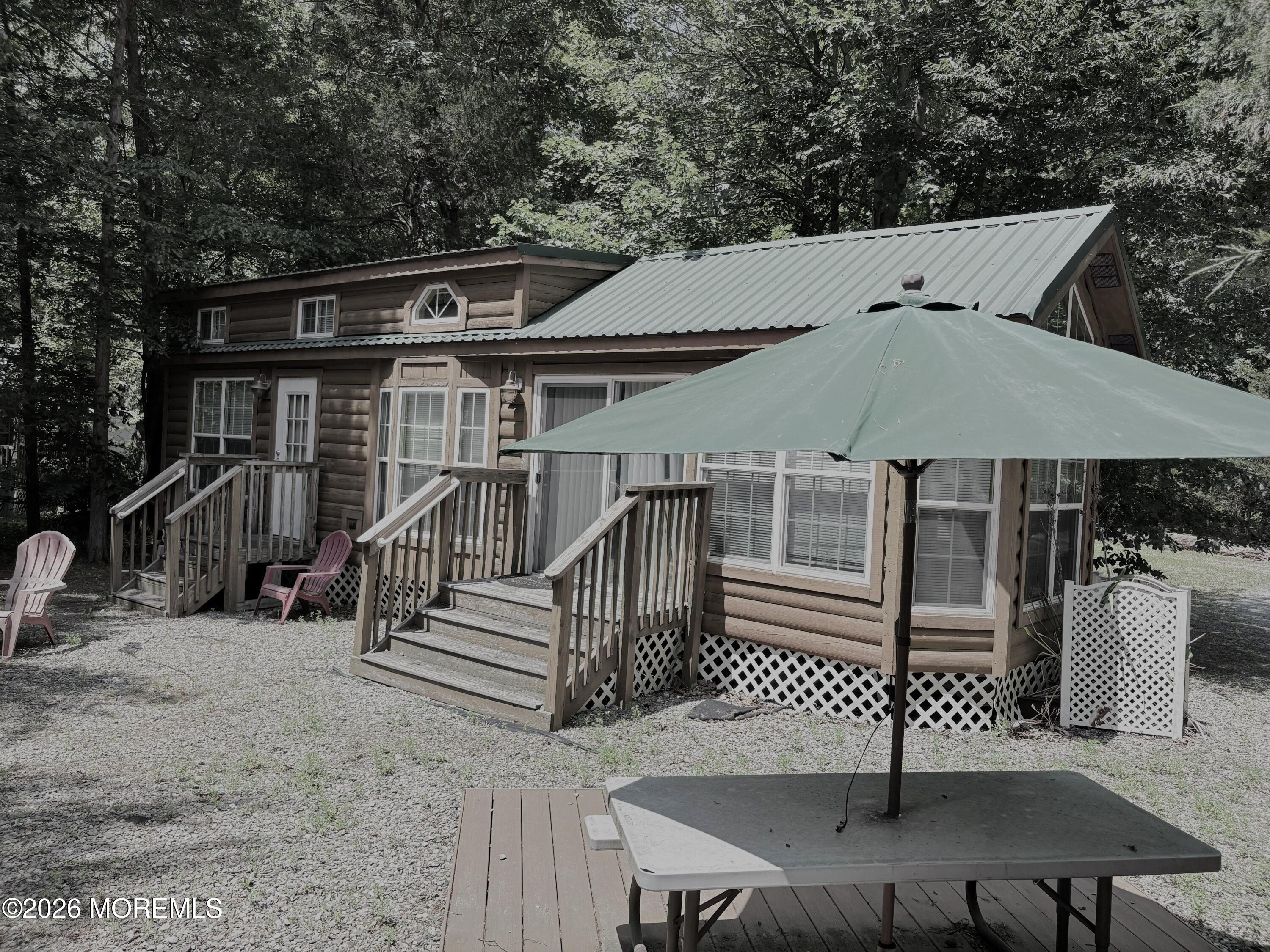 724 Monmouth Road 15