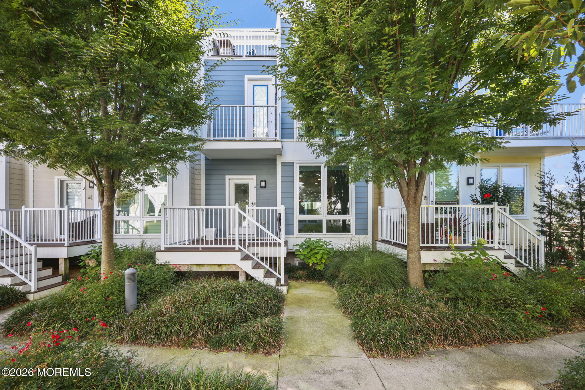 803 Kingsley Street 2