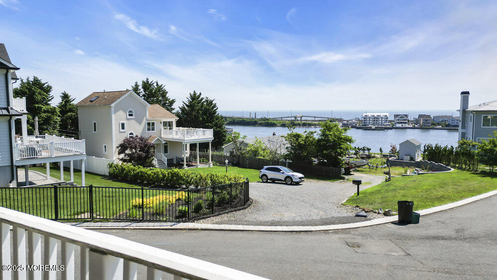78 Portland Road