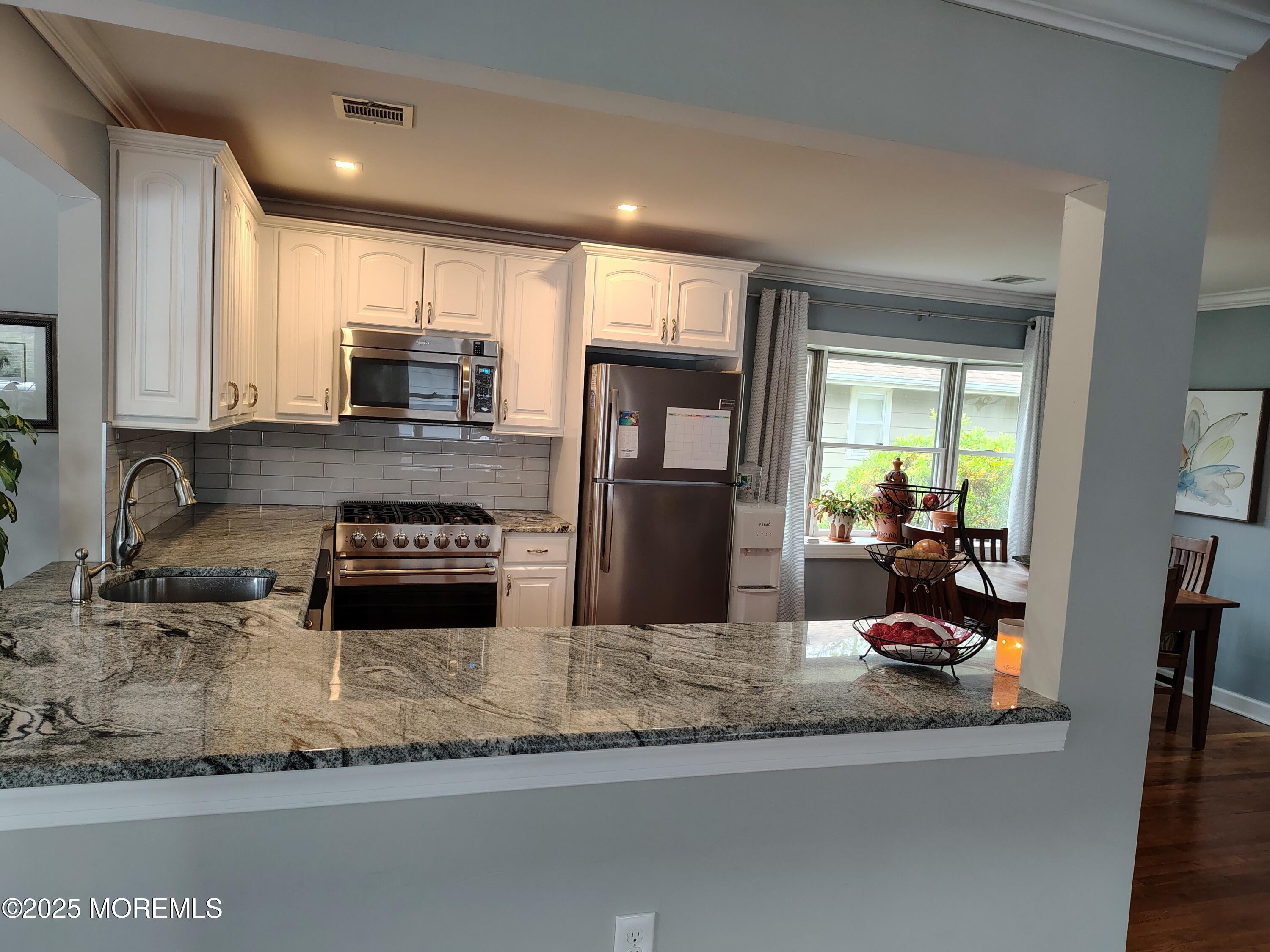 2208 Hovsons Boulevard, Toms River, New Jersey image 9