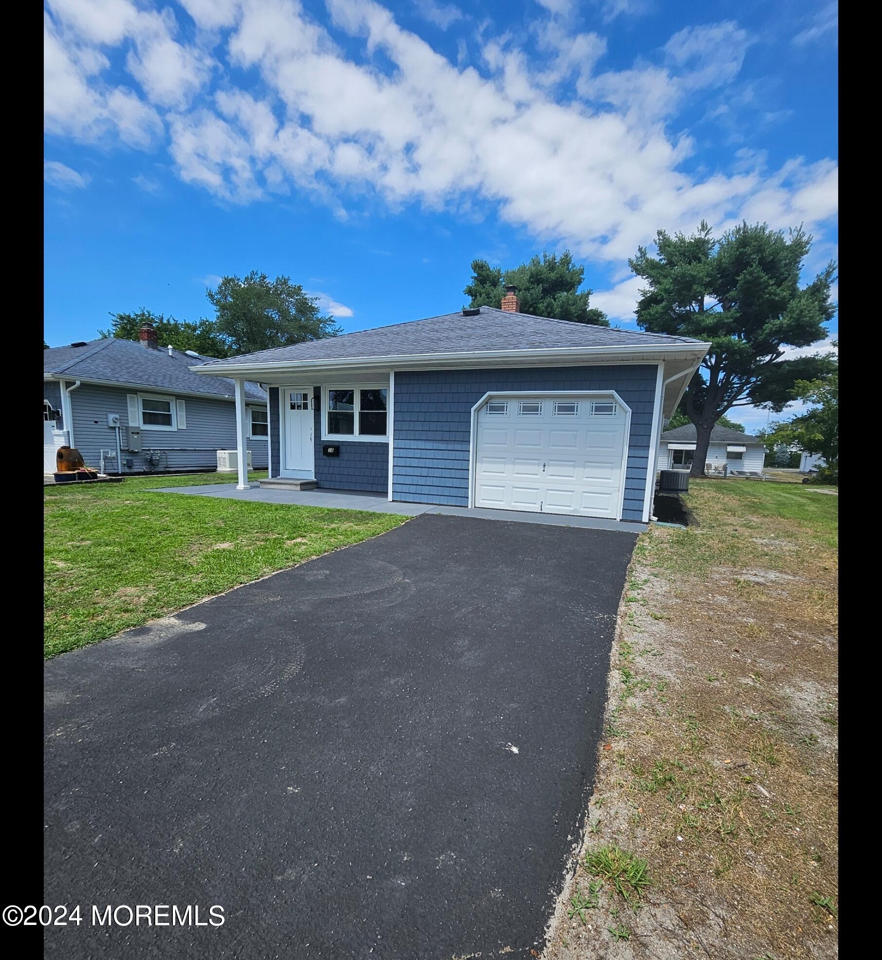 138 Barbuda Street, Toms River, New Jersey image 3