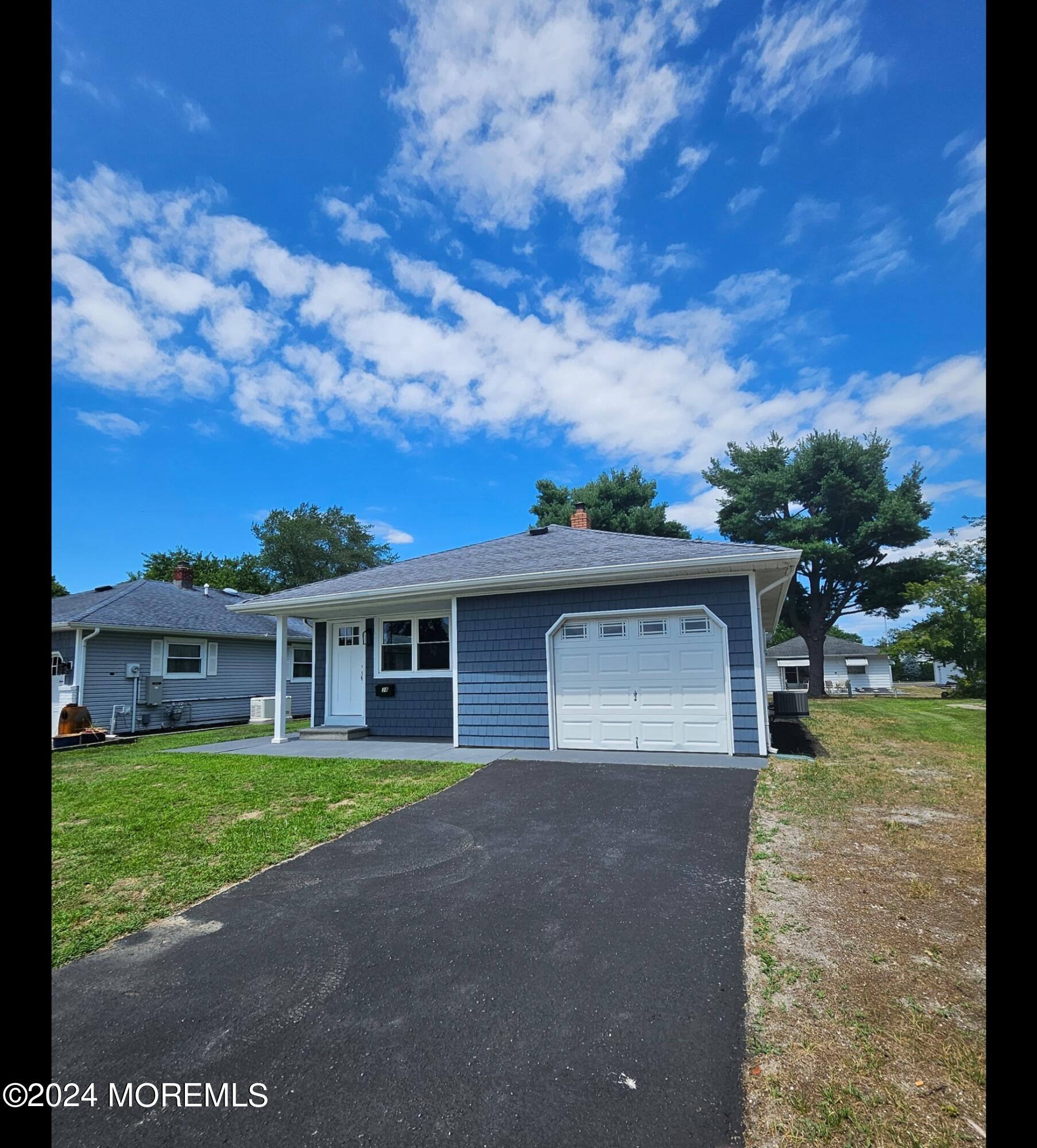 138 Barbuda Street, Toms River, New Jersey image 2