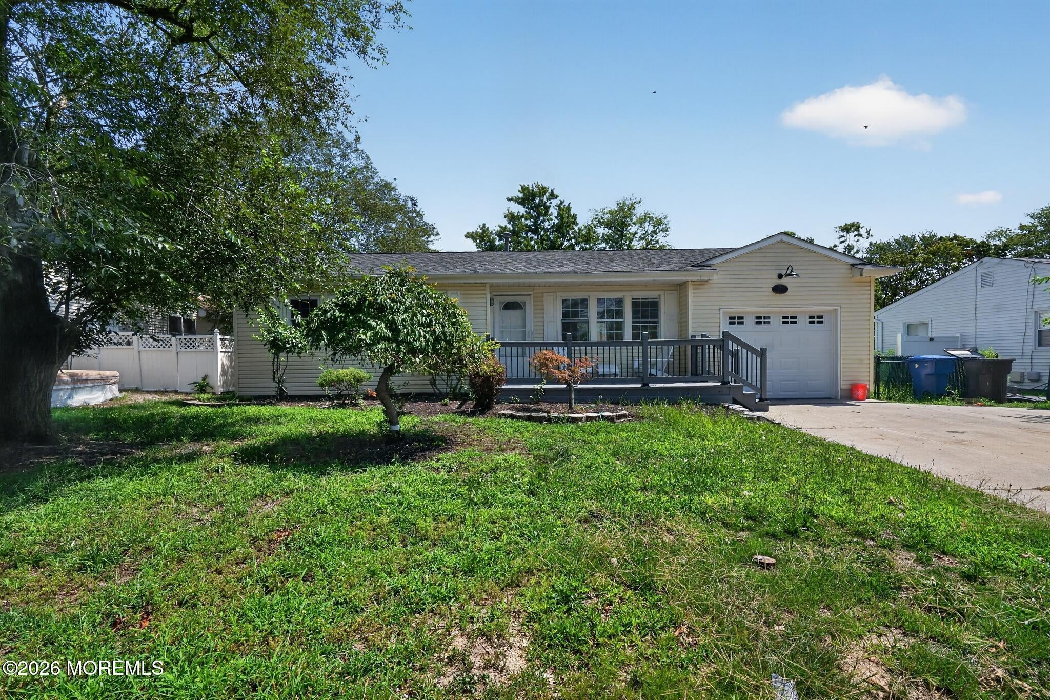 877 Egret Drive