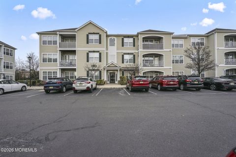 Photo of 224 Mill Pond Way #36, Eatontown, NJ 07724 (MLS # 22601447)
