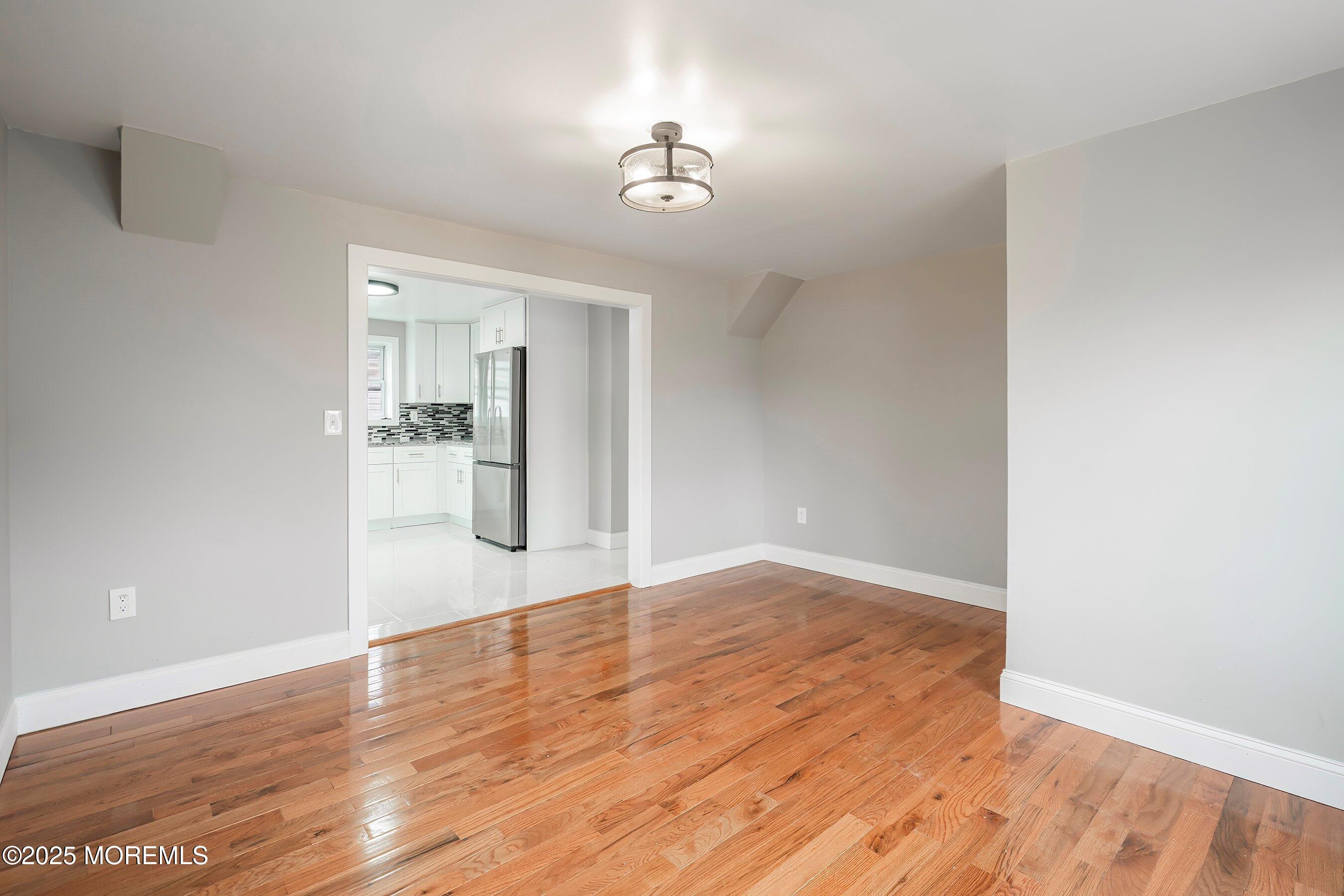 271 Barbara Place, Aberdeen, New Jersey image 5