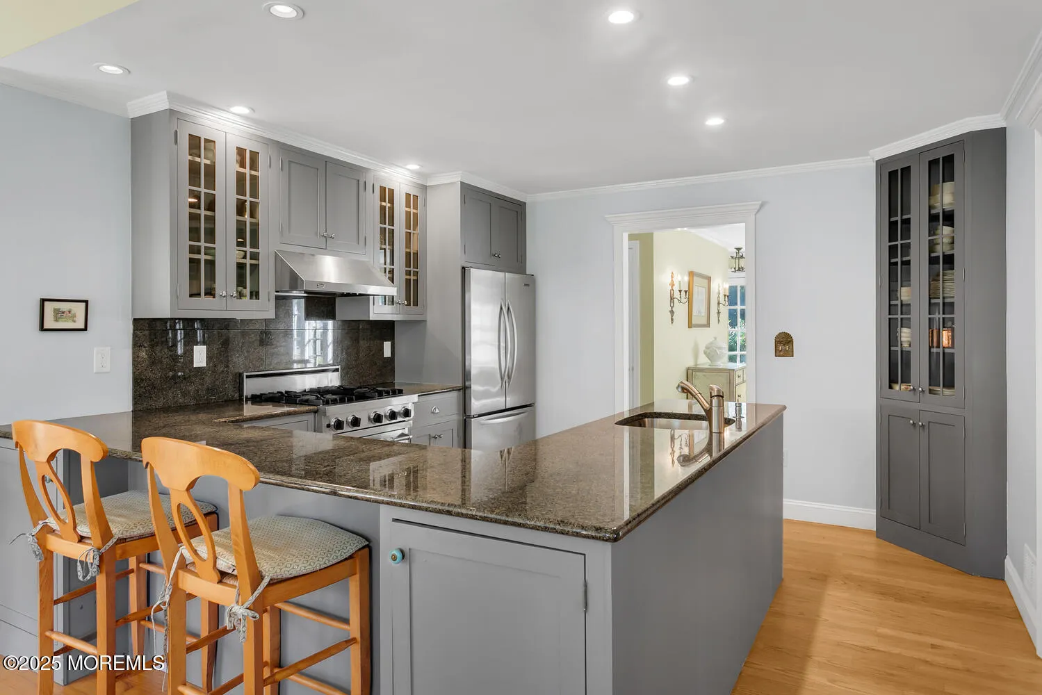 Fair Haven, New Jersey 07704, United States, 3 Bedrooms Bedrooms, ,2 BathroomsBathrooms,Residential,Active,196050