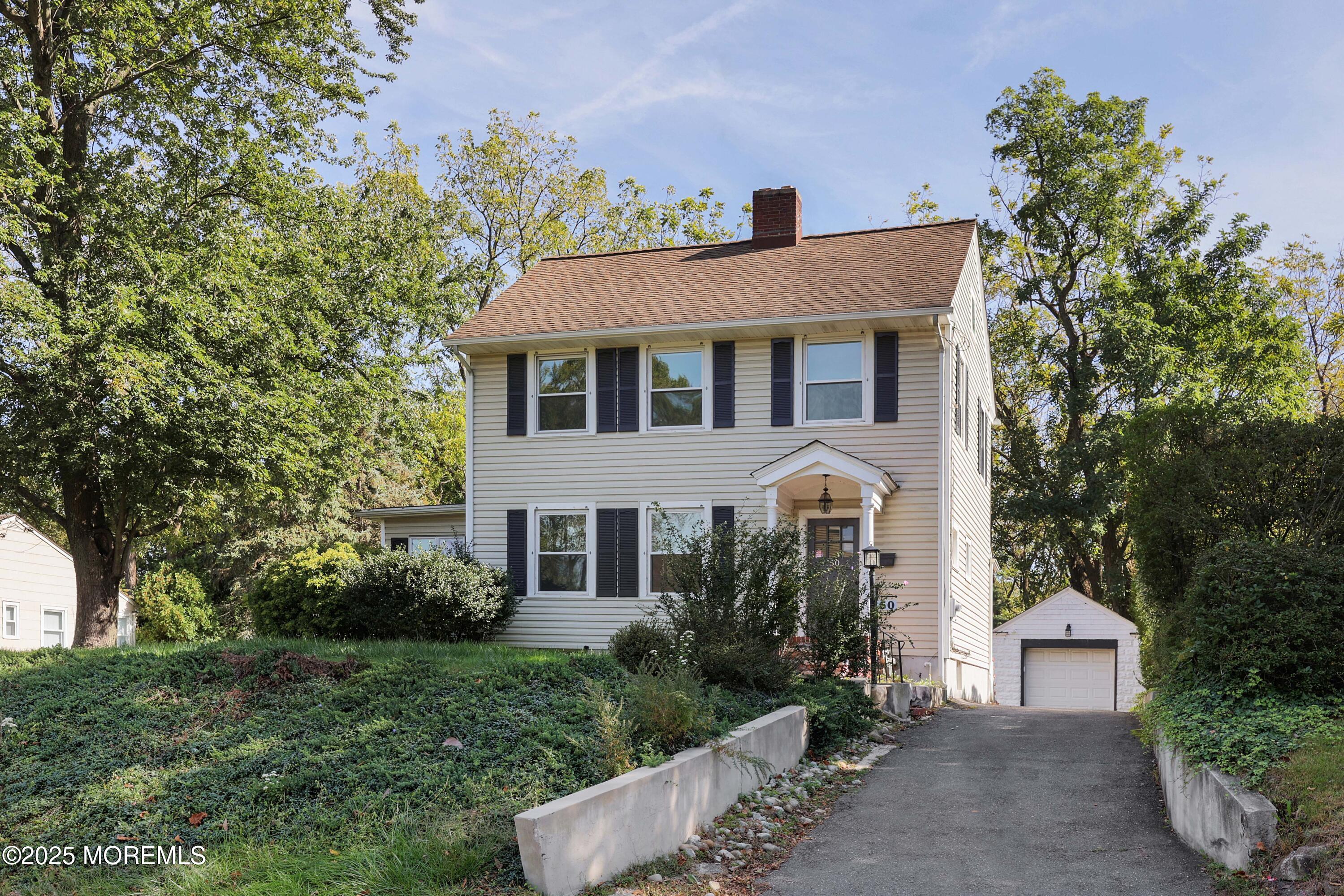 50 Willow Drive