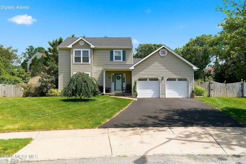 Photo of 167 Black Oak Court, Toms River, NJ 08753 (MLS # 22616286)