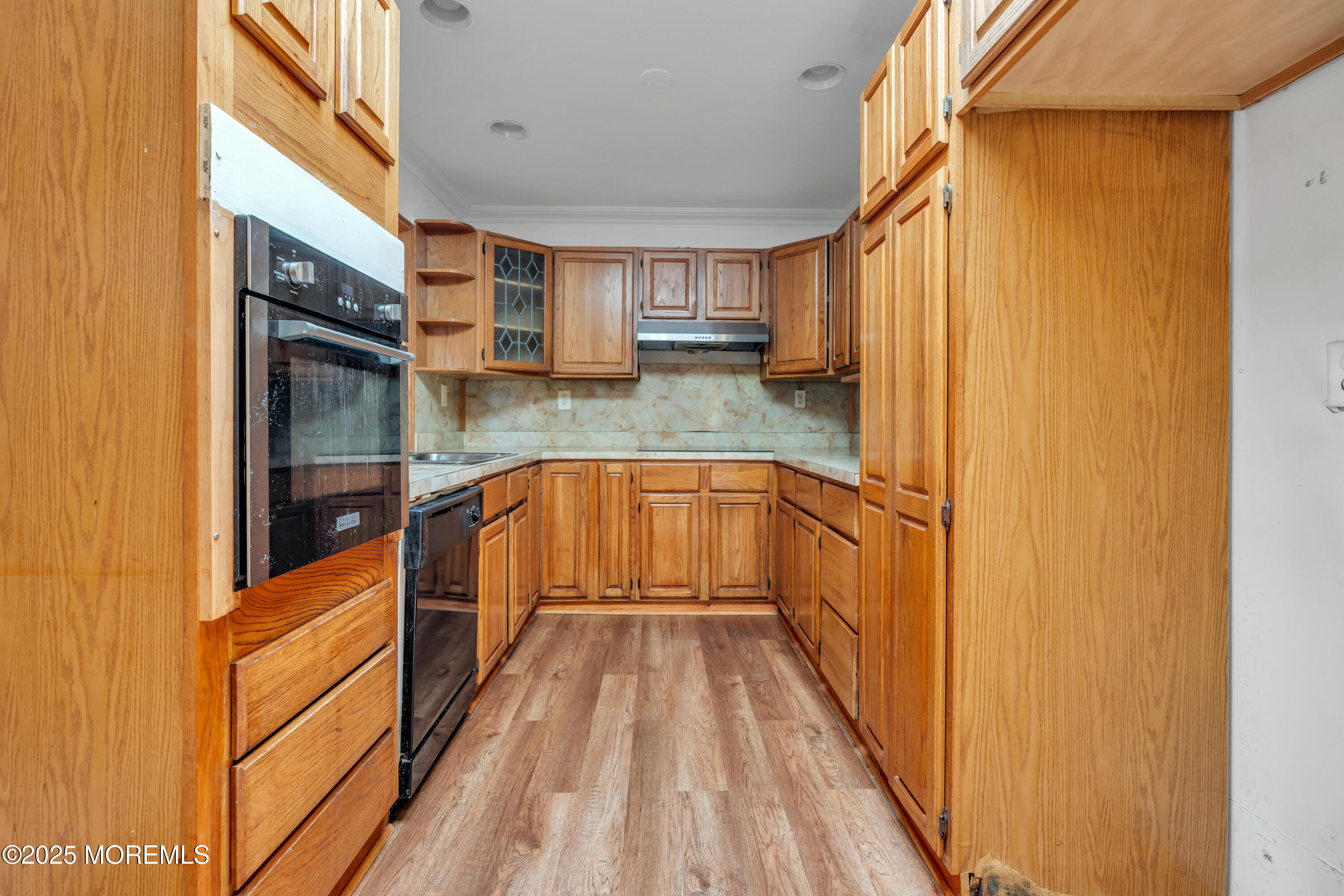98 Fairacres Drive