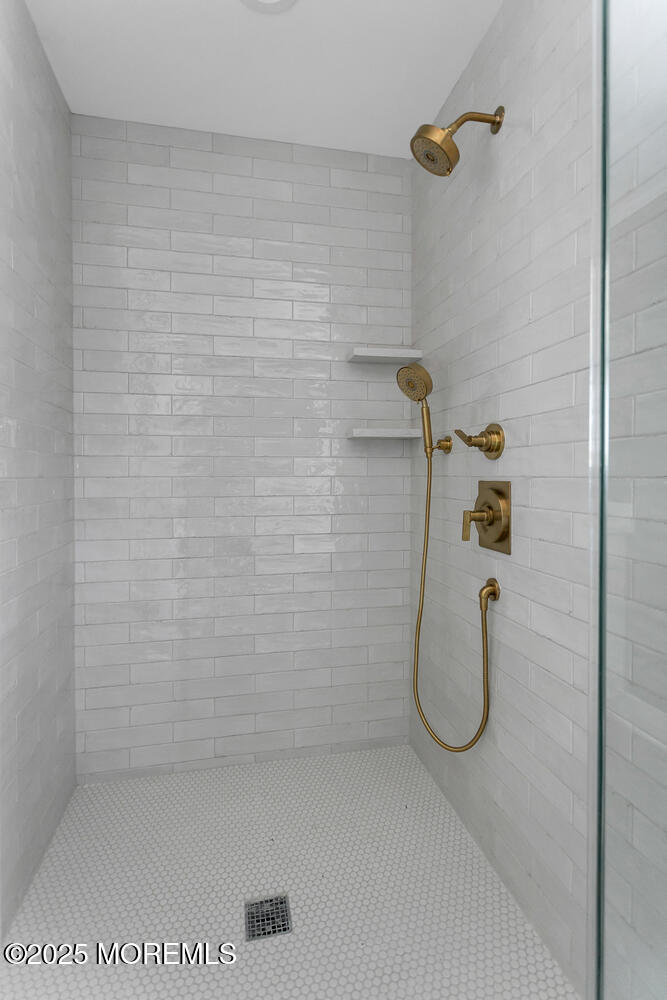 86 Black Point Road, Rumson, New Jersey image 46