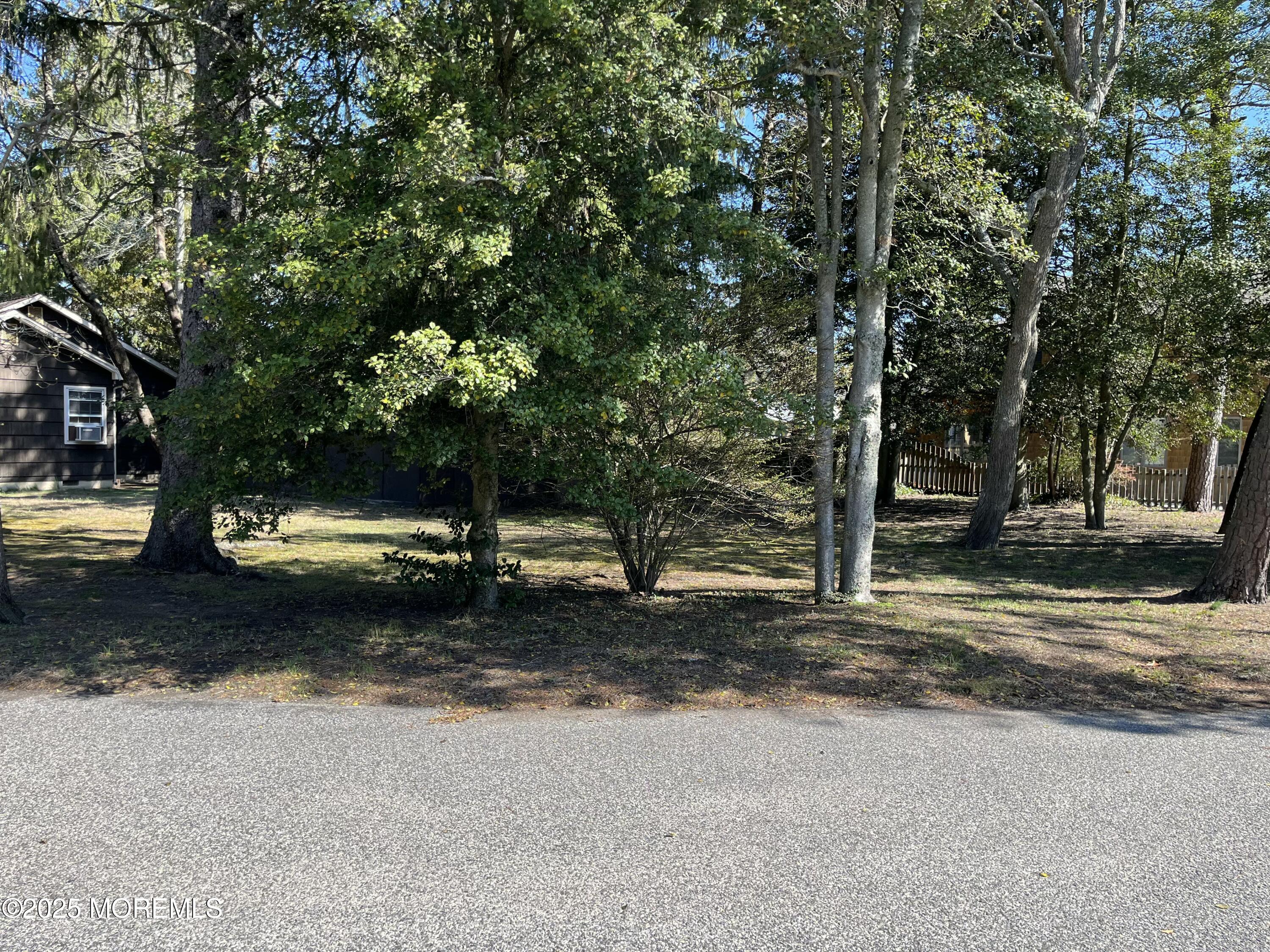 353 Arrowhead Drive, Brick, New Jersey image 28