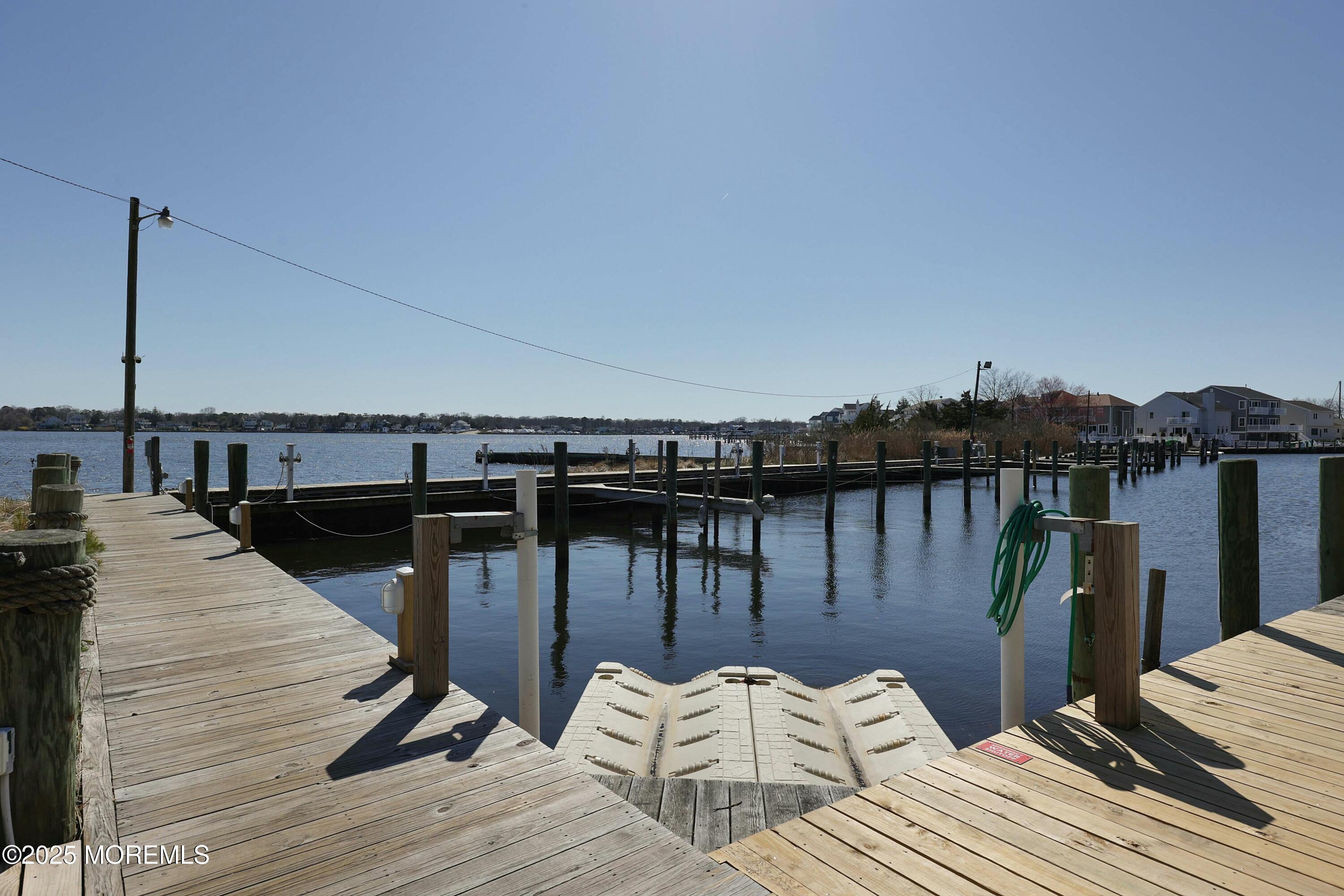 353 Arrowhead Drive, Brick, New Jersey image 8