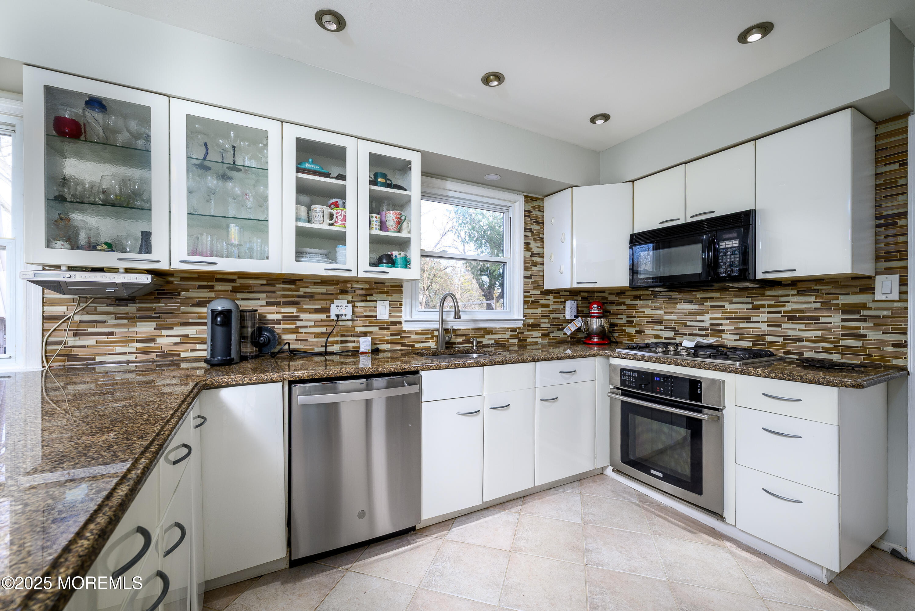 8 Cypress Lane, Marlboro, New Jersey image 2