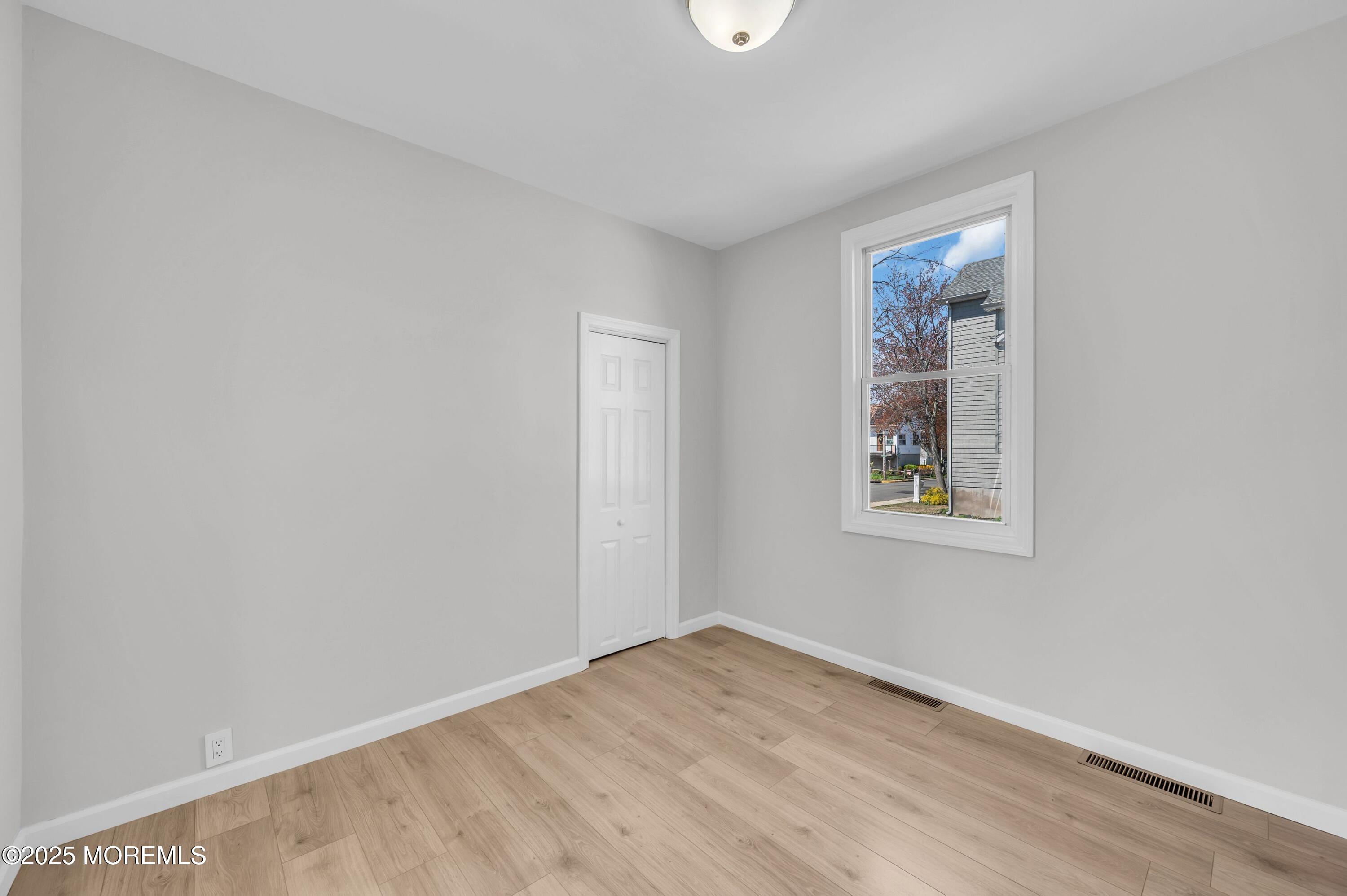 644 Bray Avenue, Port Monmouth, New Jersey image 20