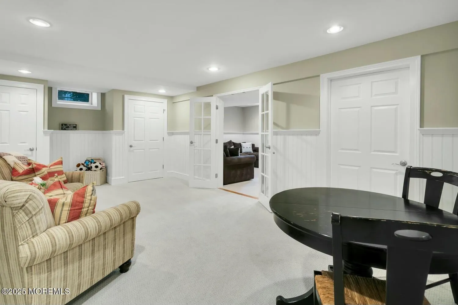 Little Silver, New Jersey 07739, United States, 5 Bedrooms Bedrooms, ,4 BathroomsBathrooms,Residential,Pending,1413