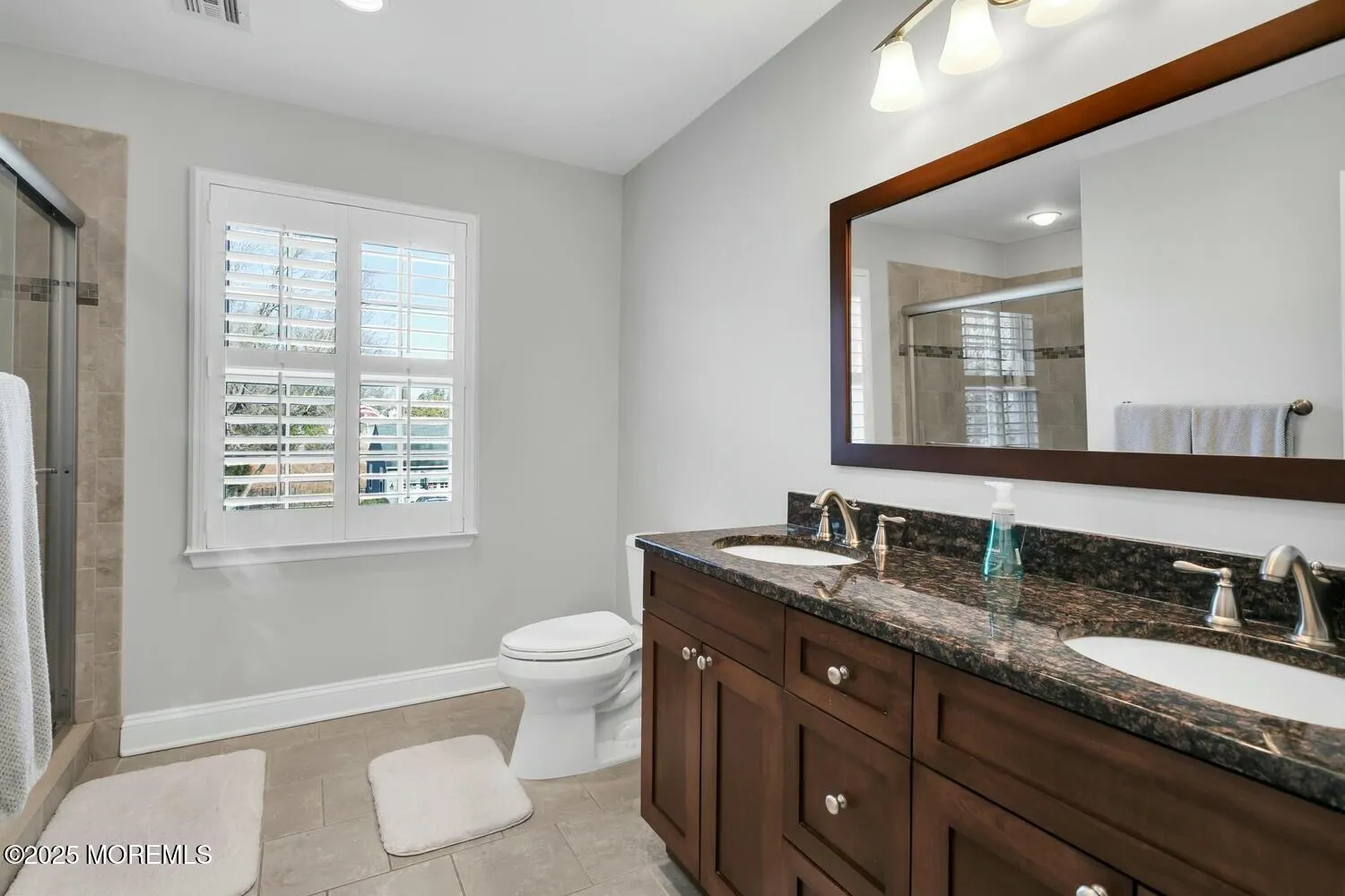 Little Silver, New Jersey 07739, United States, 5 Bedrooms Bedrooms, ,4 BathroomsBathrooms,Residential,Pending,1413