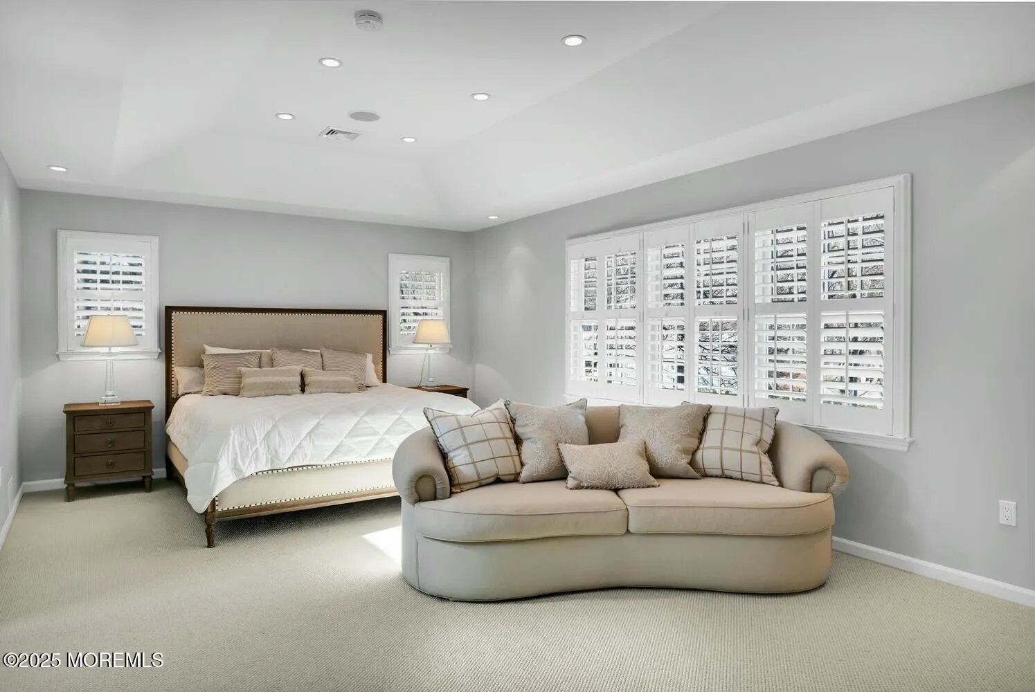 Little Silver, New Jersey 07739, United States, 5 Bedrooms Bedrooms, ,4 BathroomsBathrooms,Residential,Pending,1413