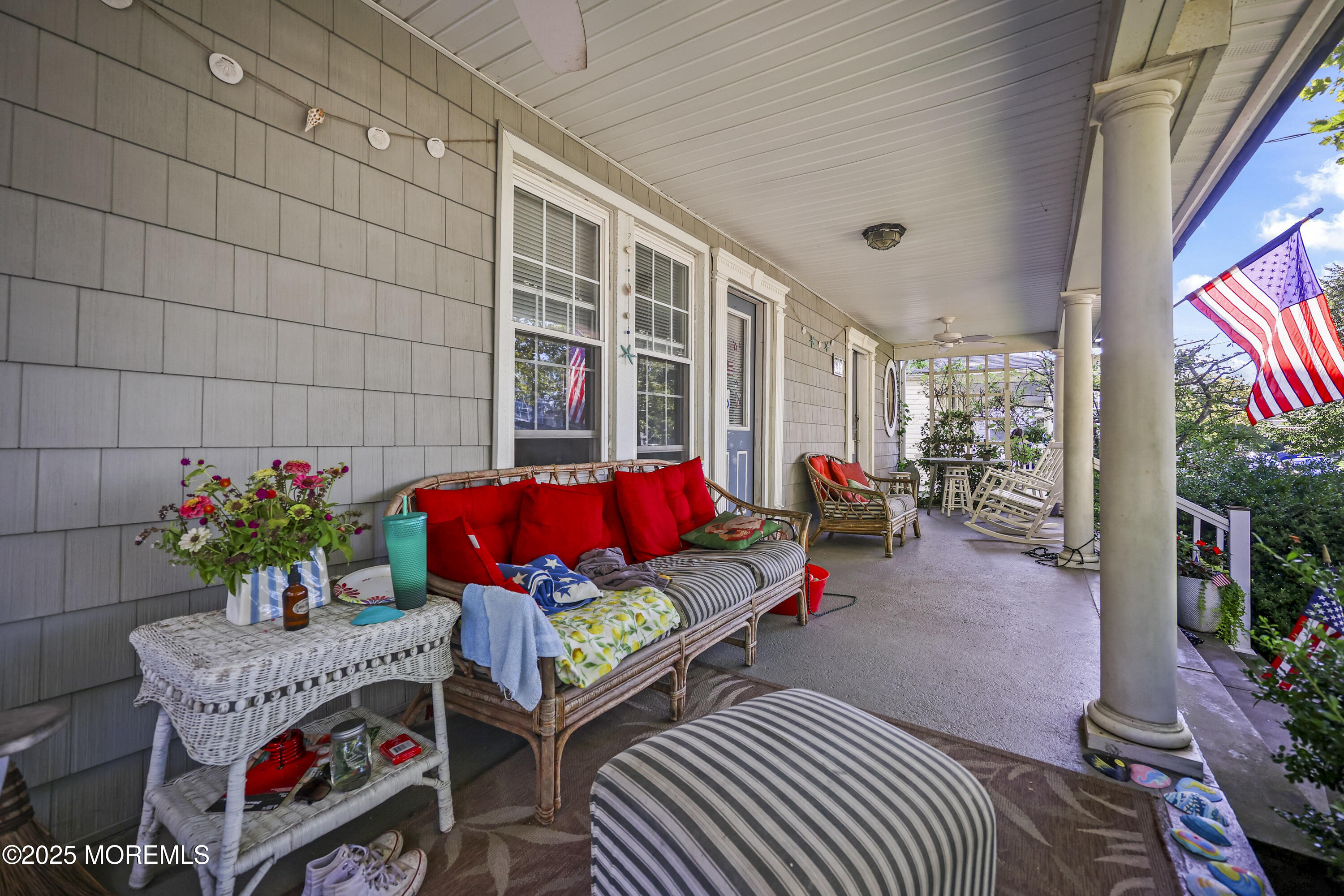 213 Lareine Avenue